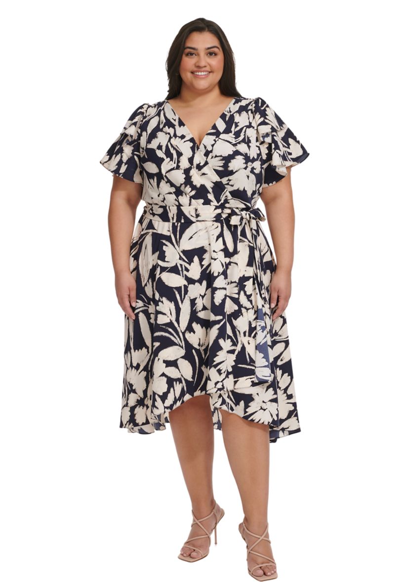 Plus Size Flutter Sleeve Two Tone Floral Printed Dress