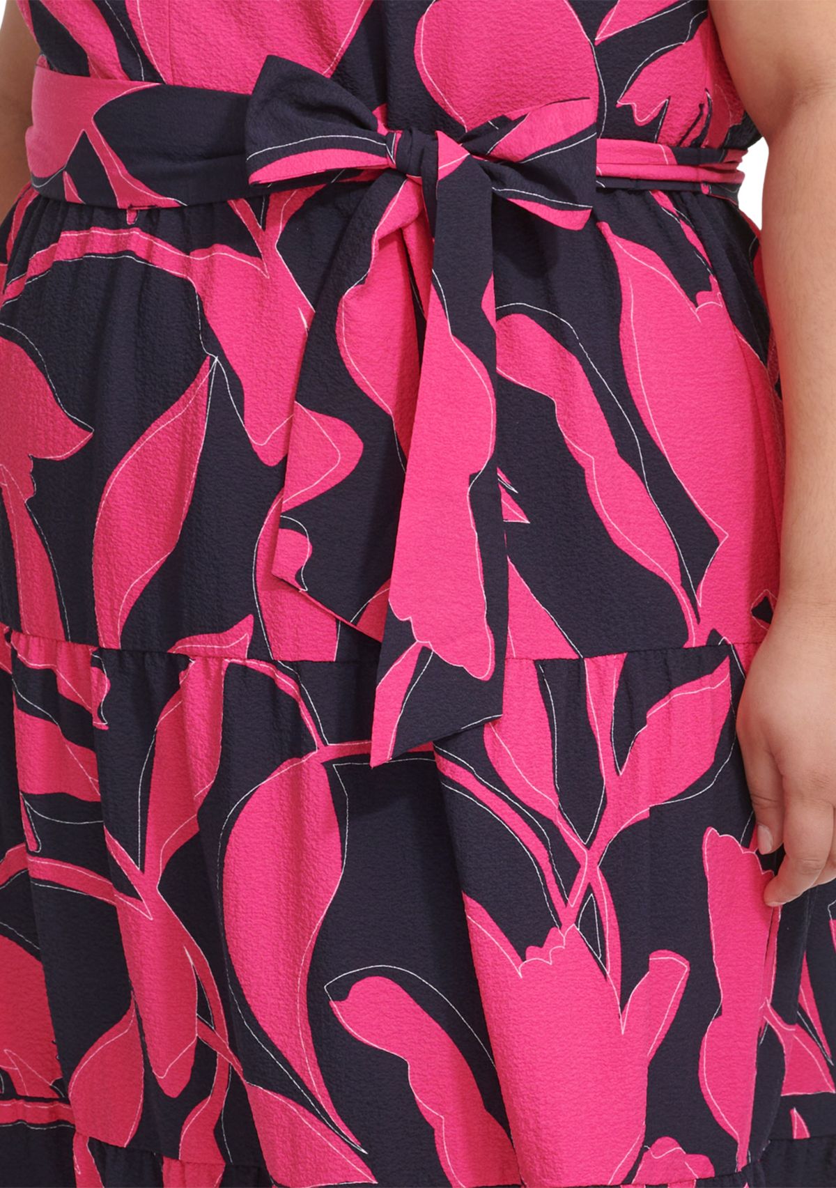 Plus Size Sleeveless Printed V-Neck Tie Waist Dres