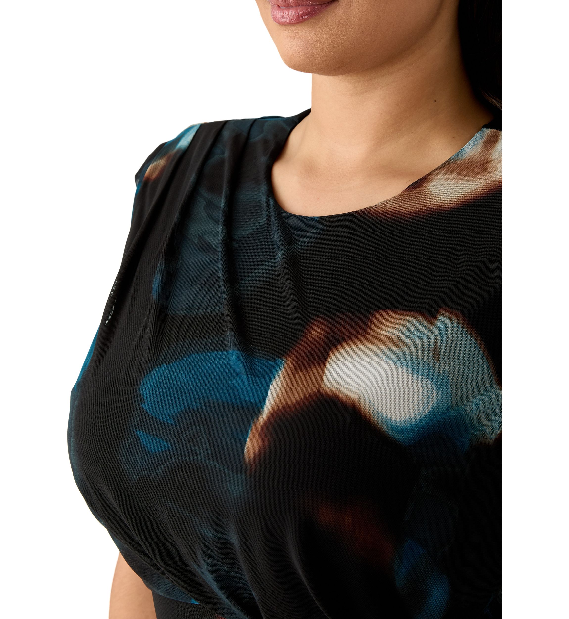 Plus Size Sleeveless Crew Neck Abstract Print Ruched Sheath Dress