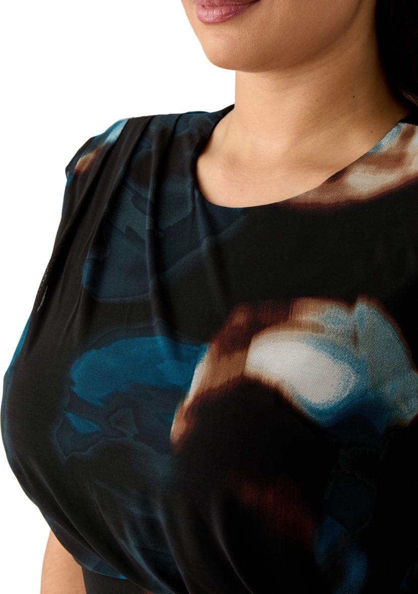 Plus Size Sleeveless Crew Neck Abstract Print Ruched Sheath Dress