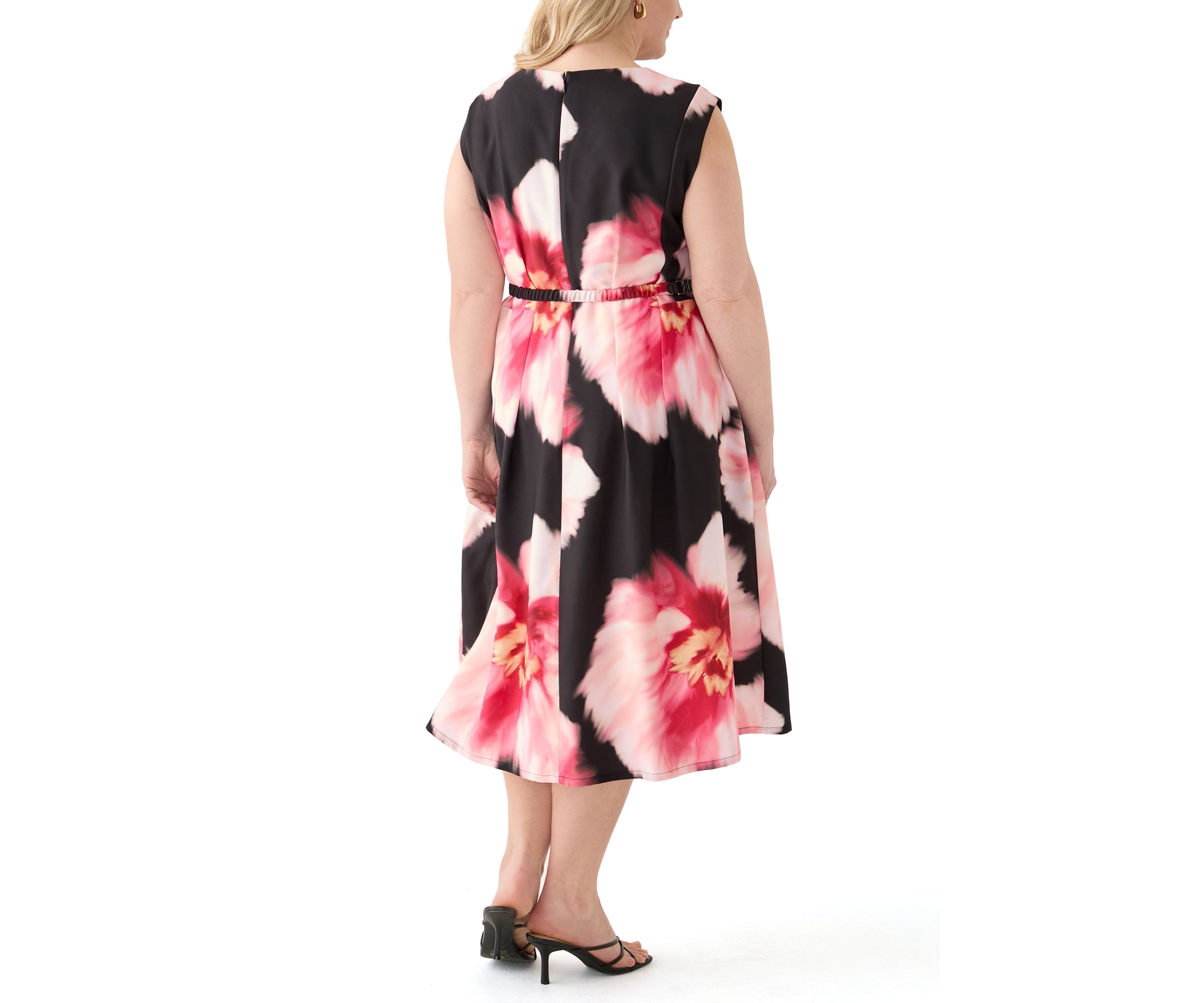 Plus Size Floral Printed Belted A-Line Dress