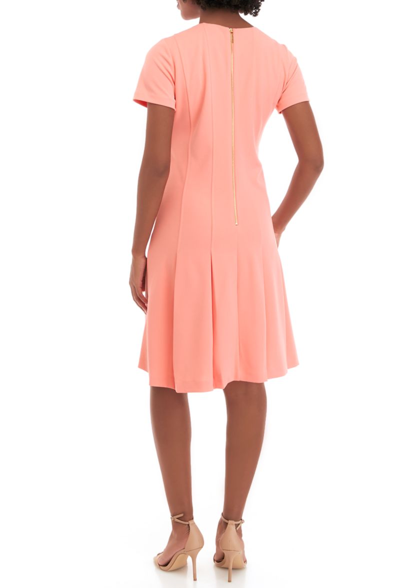 Womens Short Sleeve Solid Crepe Fit and Flare Dress