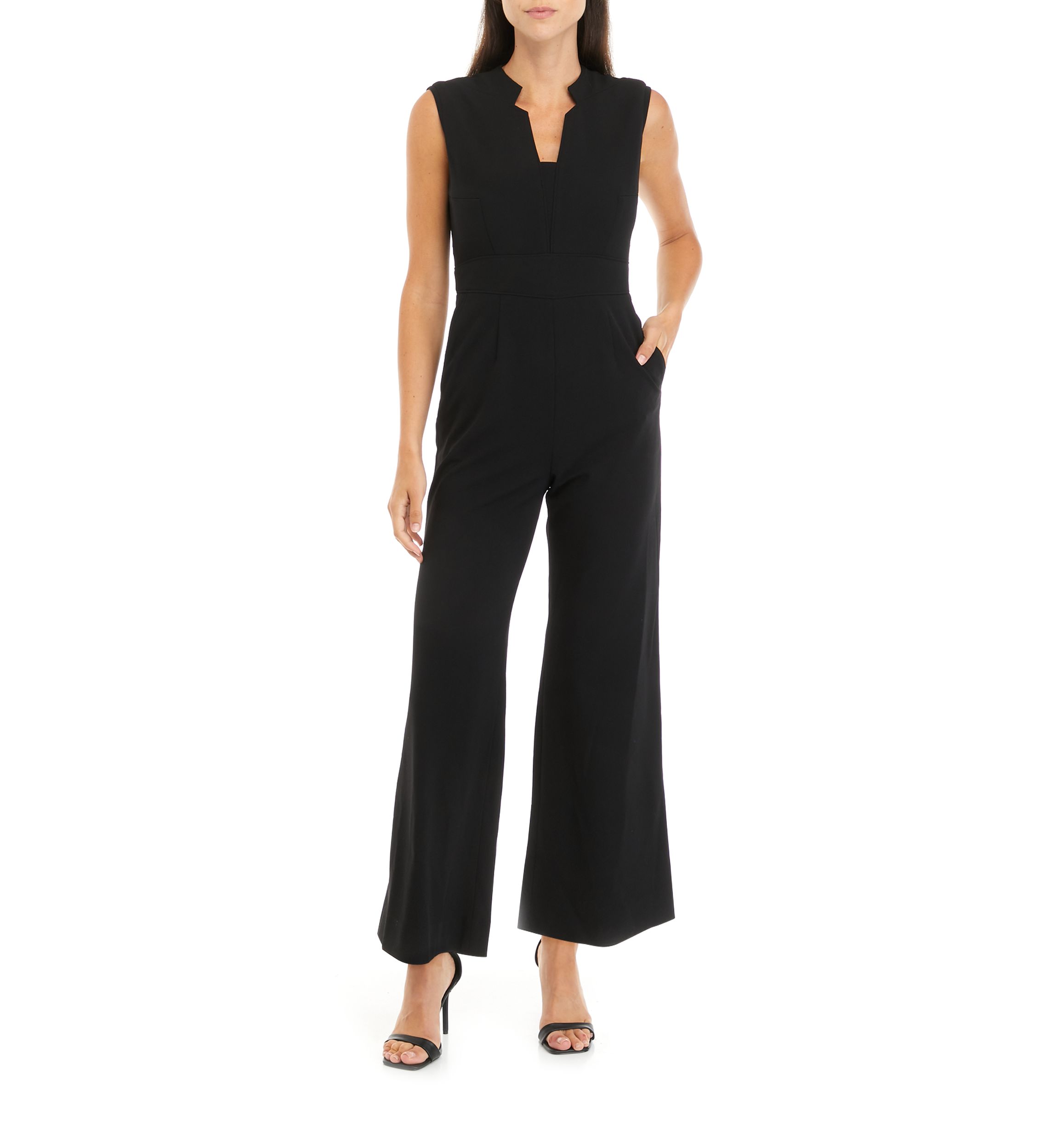 Womens Sleeveless V-Neck Jumpsuit 
