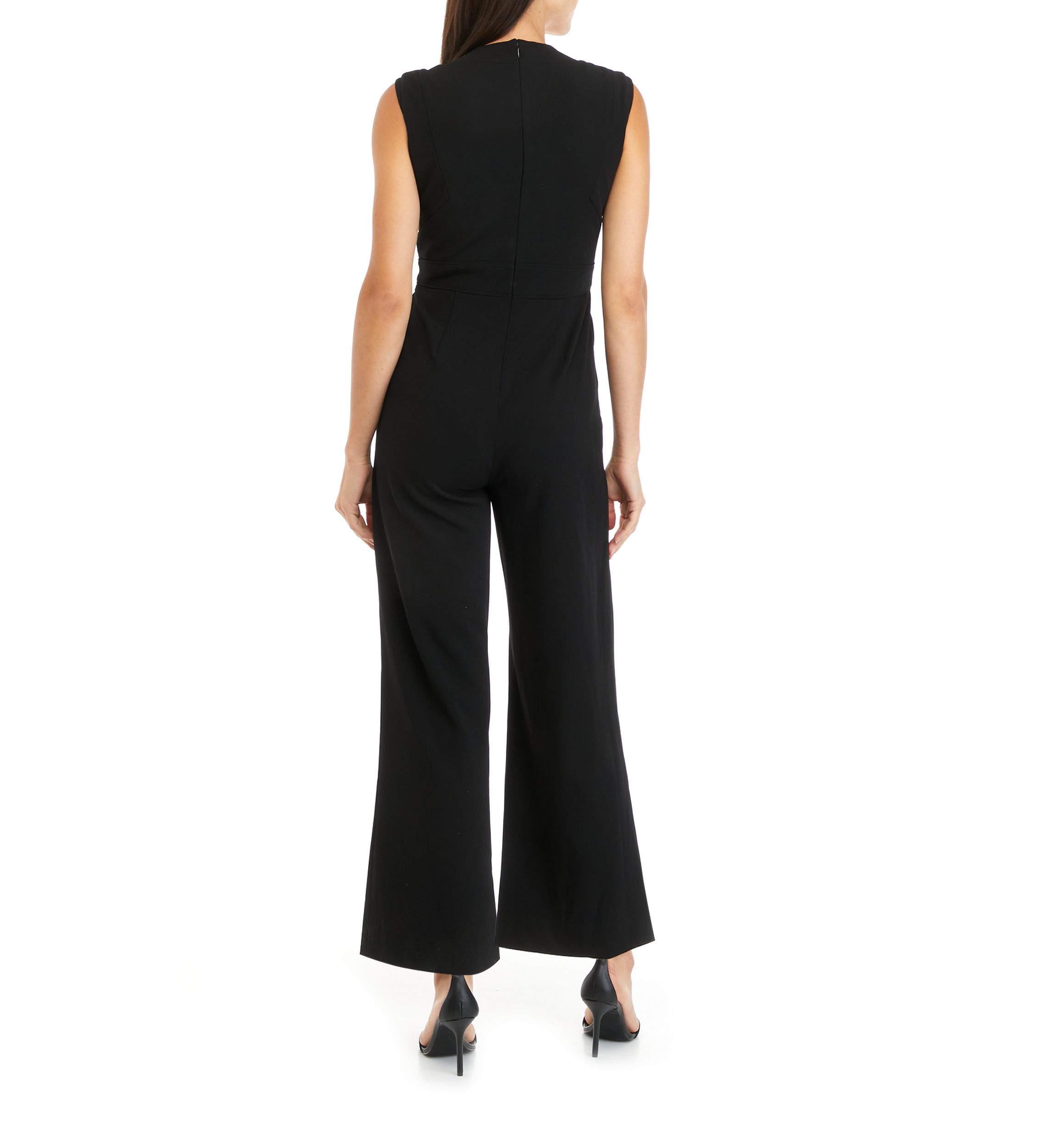 Womens Sleeveless V-Neck Jumpsuit 