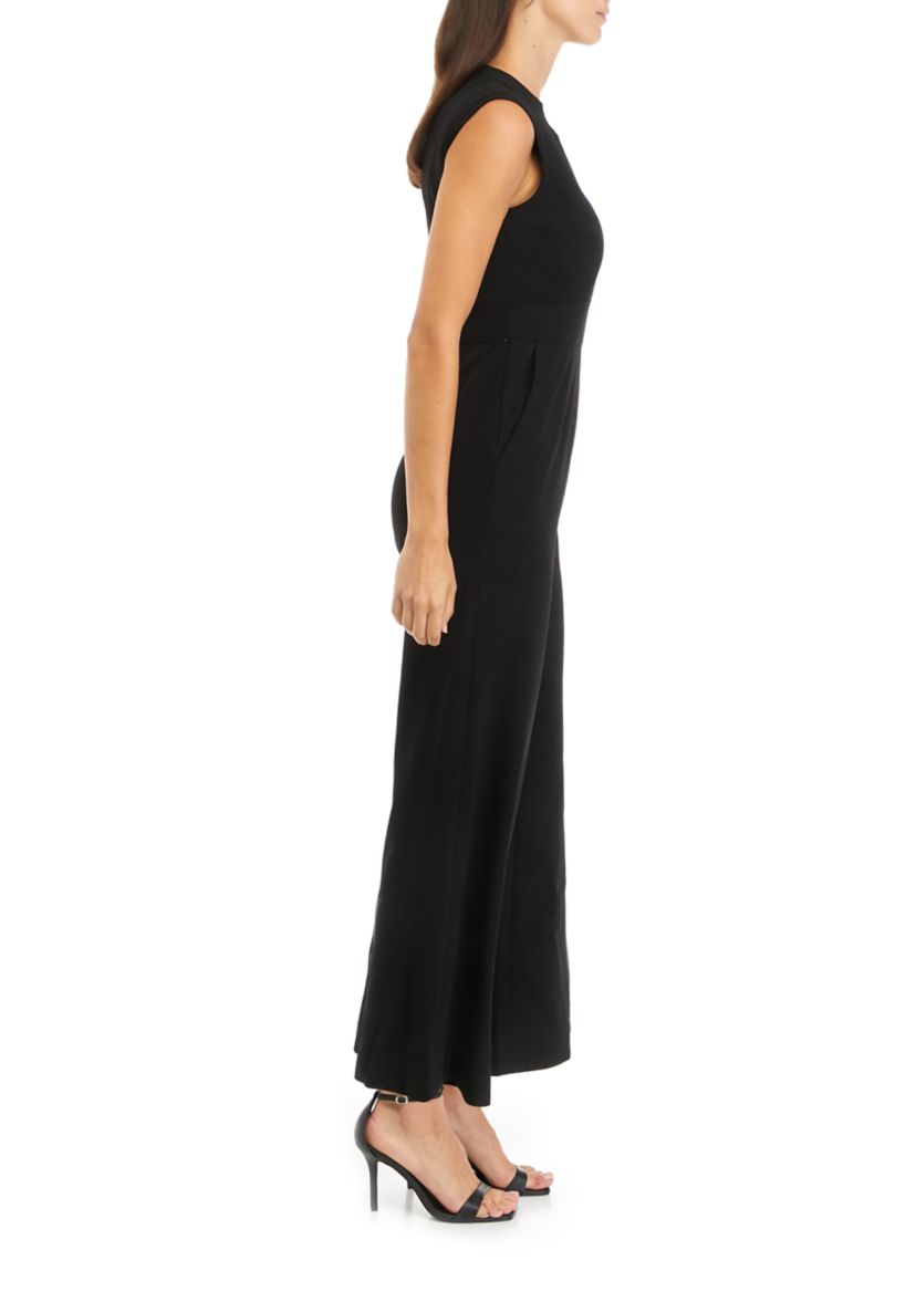 Womens Sleeveless V-Neck Jumpsuit 