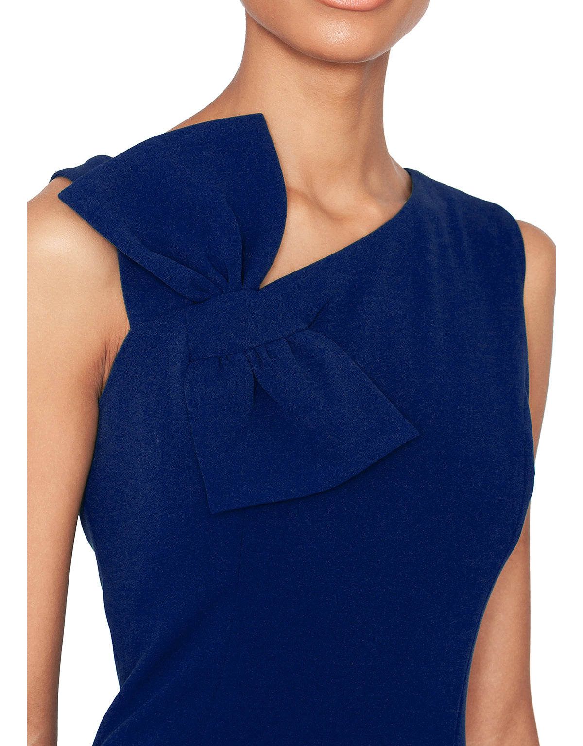 Sleeveless Bow Detail Gown