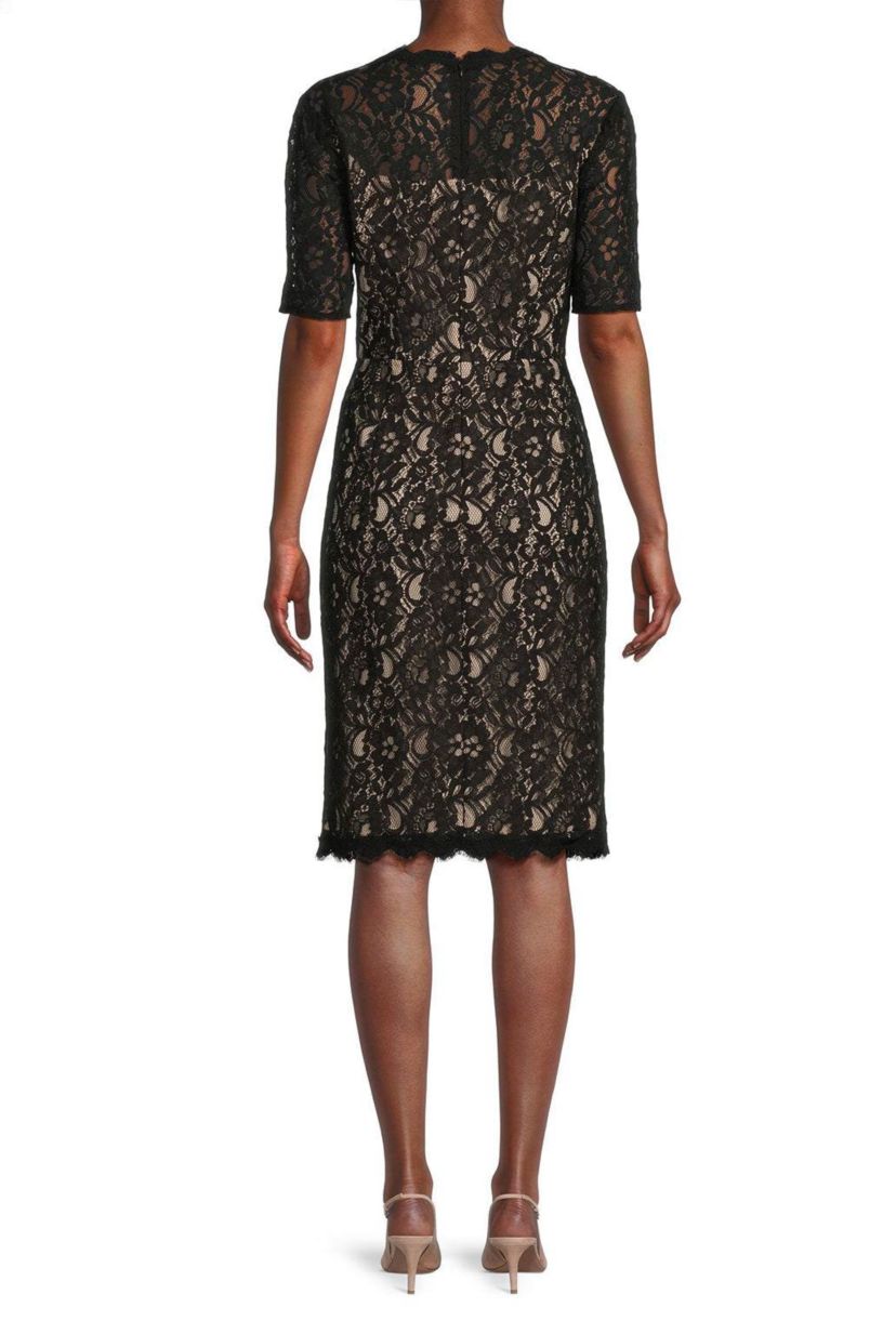 Sweetheart neckline bodycon lace dress