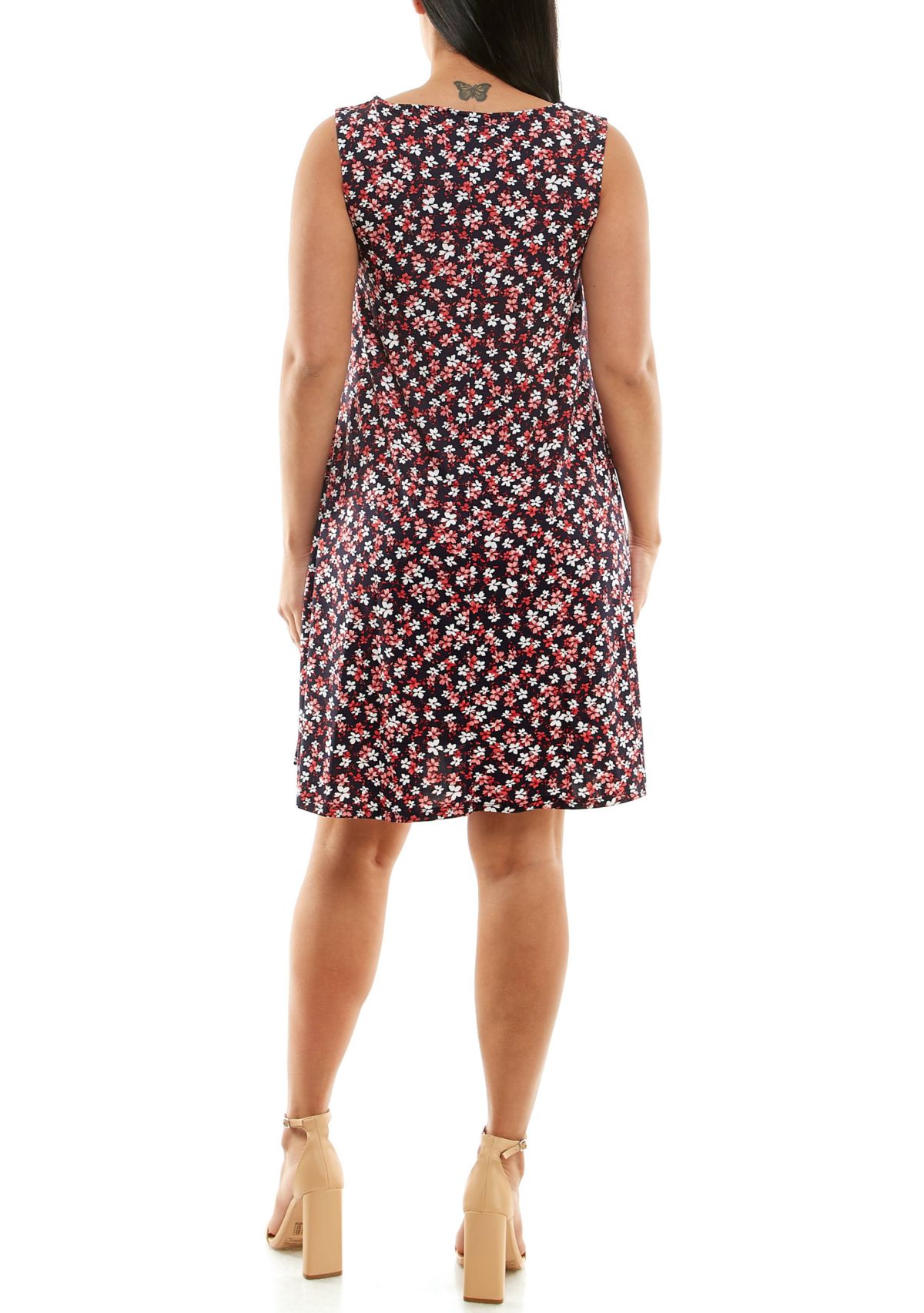 Scoop Neck Trapeze Dress With Pockets