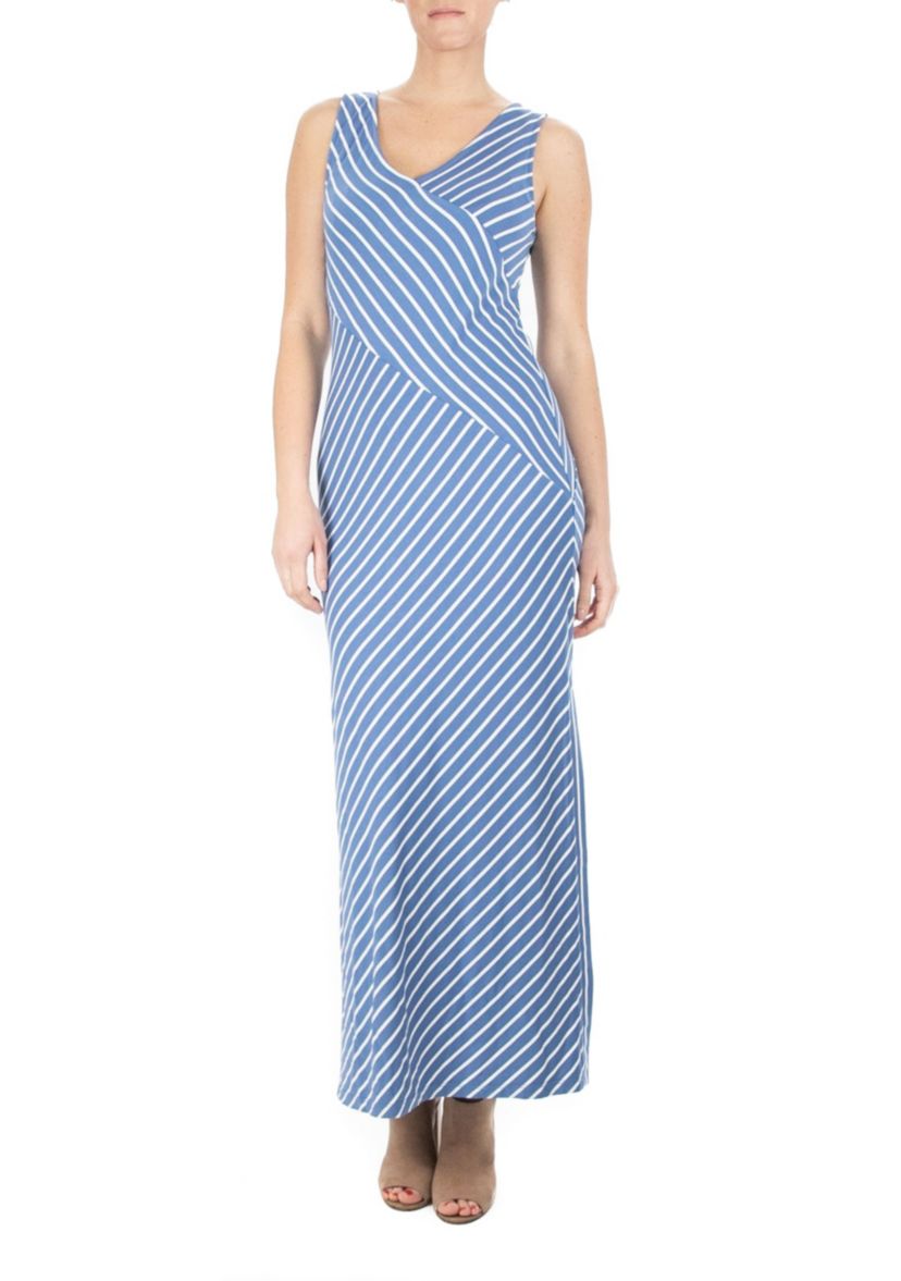 Scoop Neck Maxi Dress