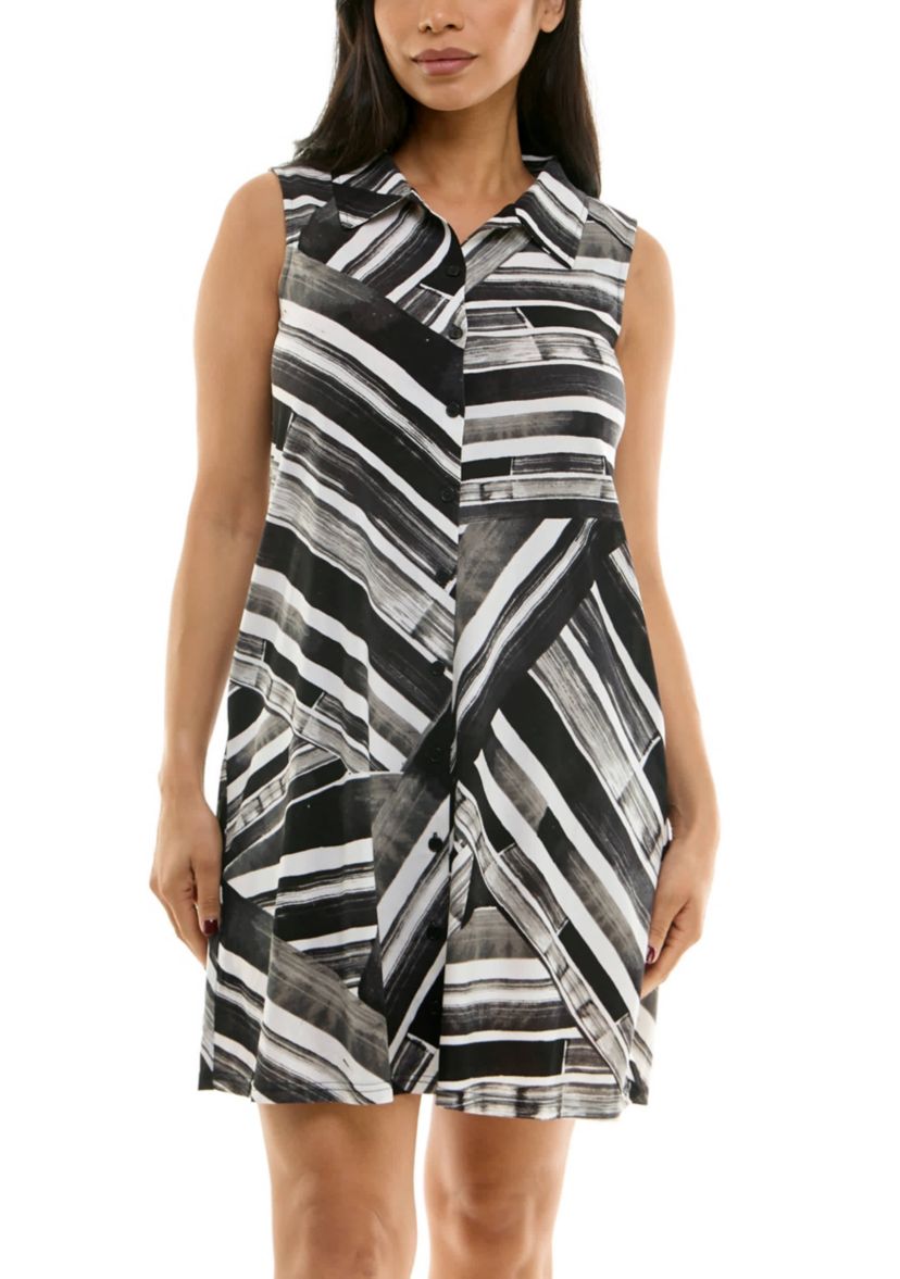 Collared button front trapeze dress