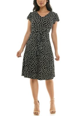 Nina Leonard Women's Cap sleeve v neck sash dress