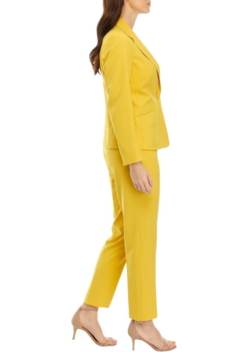 Womens One Button Jacket With Long Sleeves and Slim Pant Set