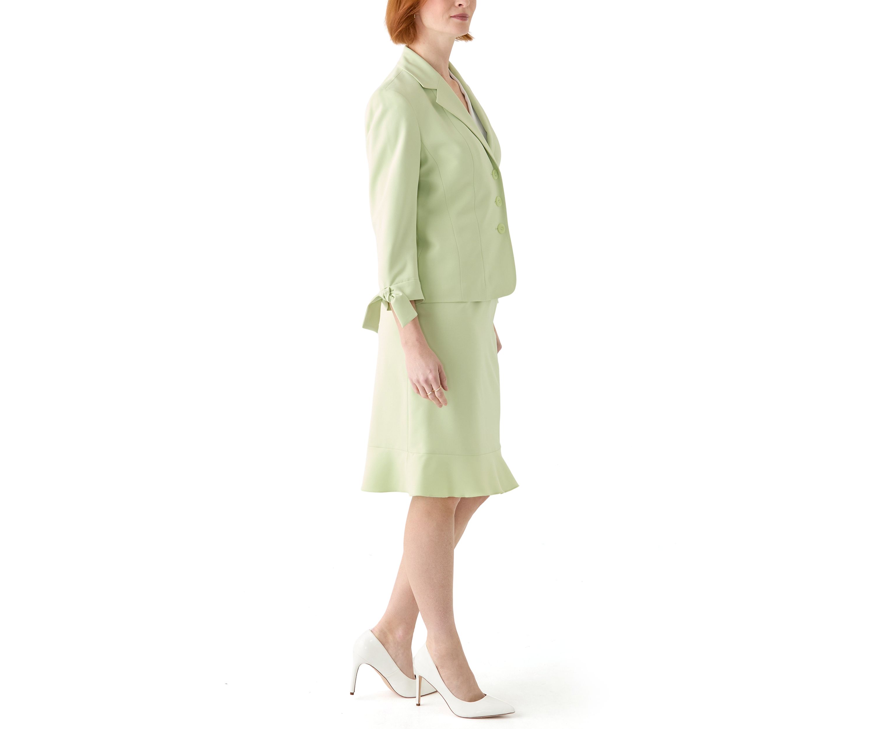 3 BTTN JCKT W/TIE SLEEVES & SKIRT