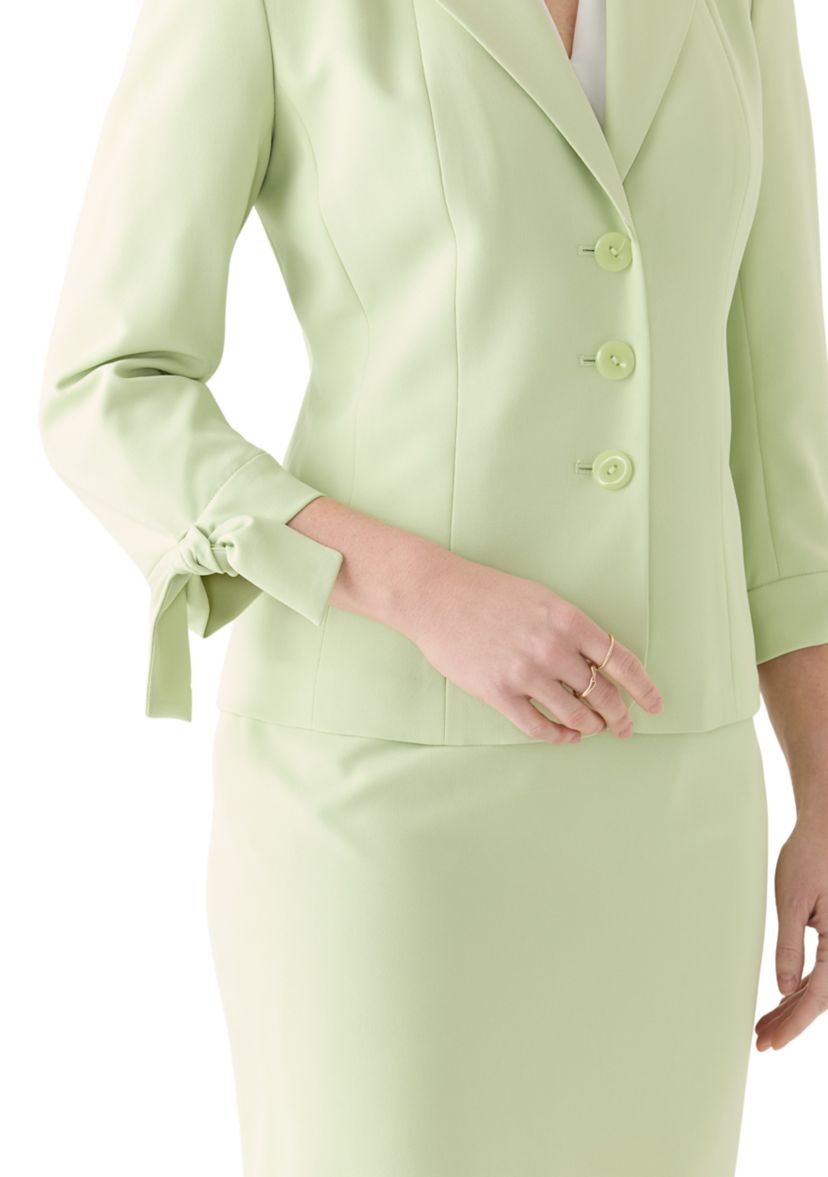 3 BTTN JCKT W/TIE SLEEVES & SKIRT