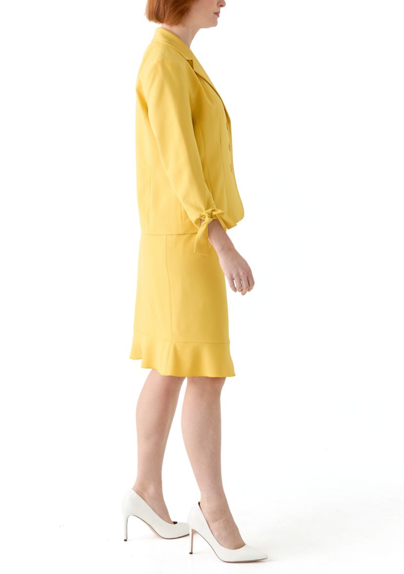 3 BTTN JCKT W/TIE SLEEVES & SKIRT