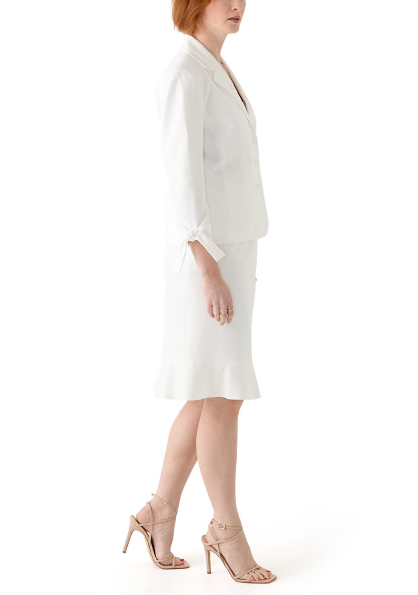 3 BTTN JCKT W/TIE SLEEVES & SKIRT