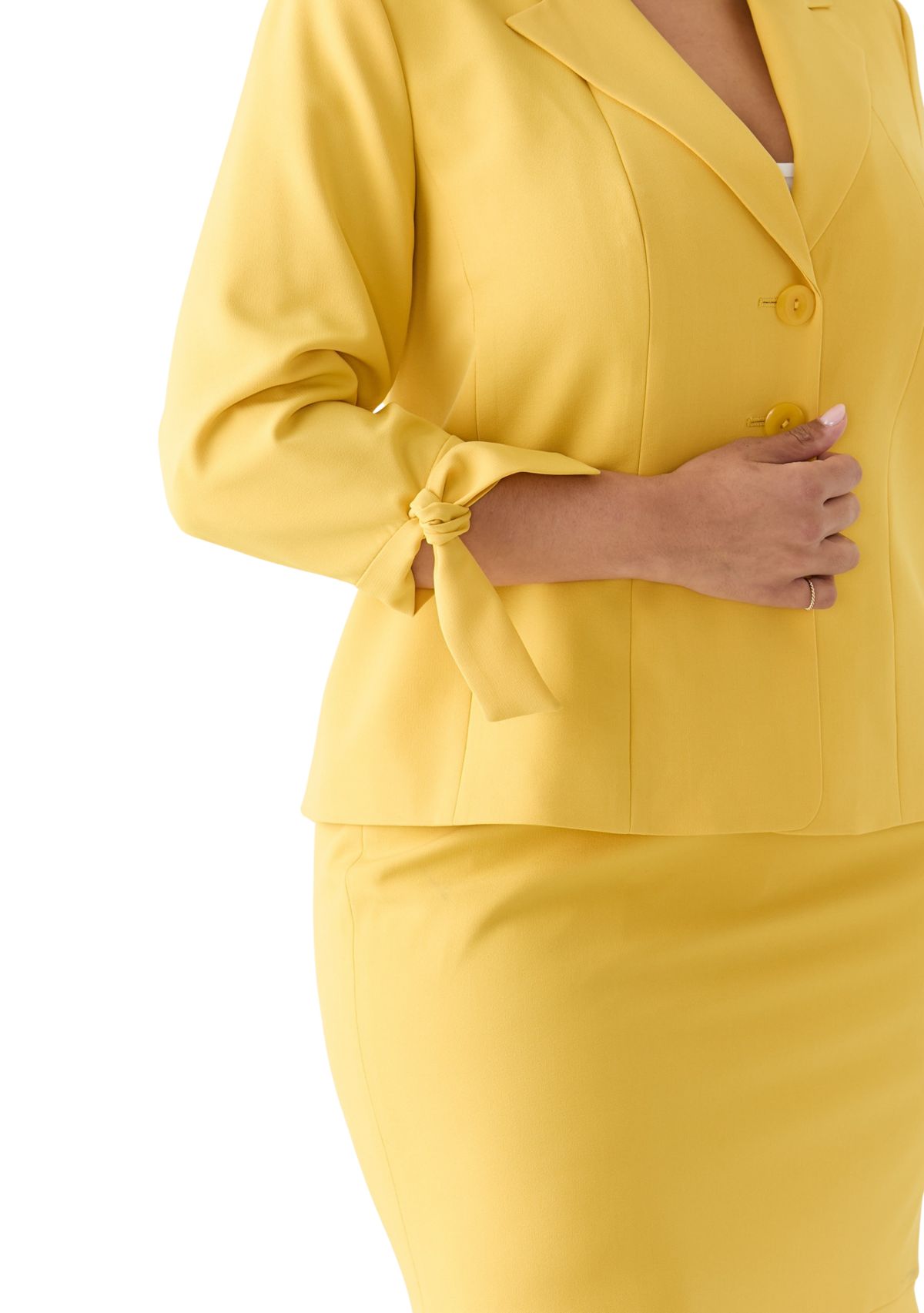 3 BTTN JCKT W/TIE SLEEVES & SKIRT