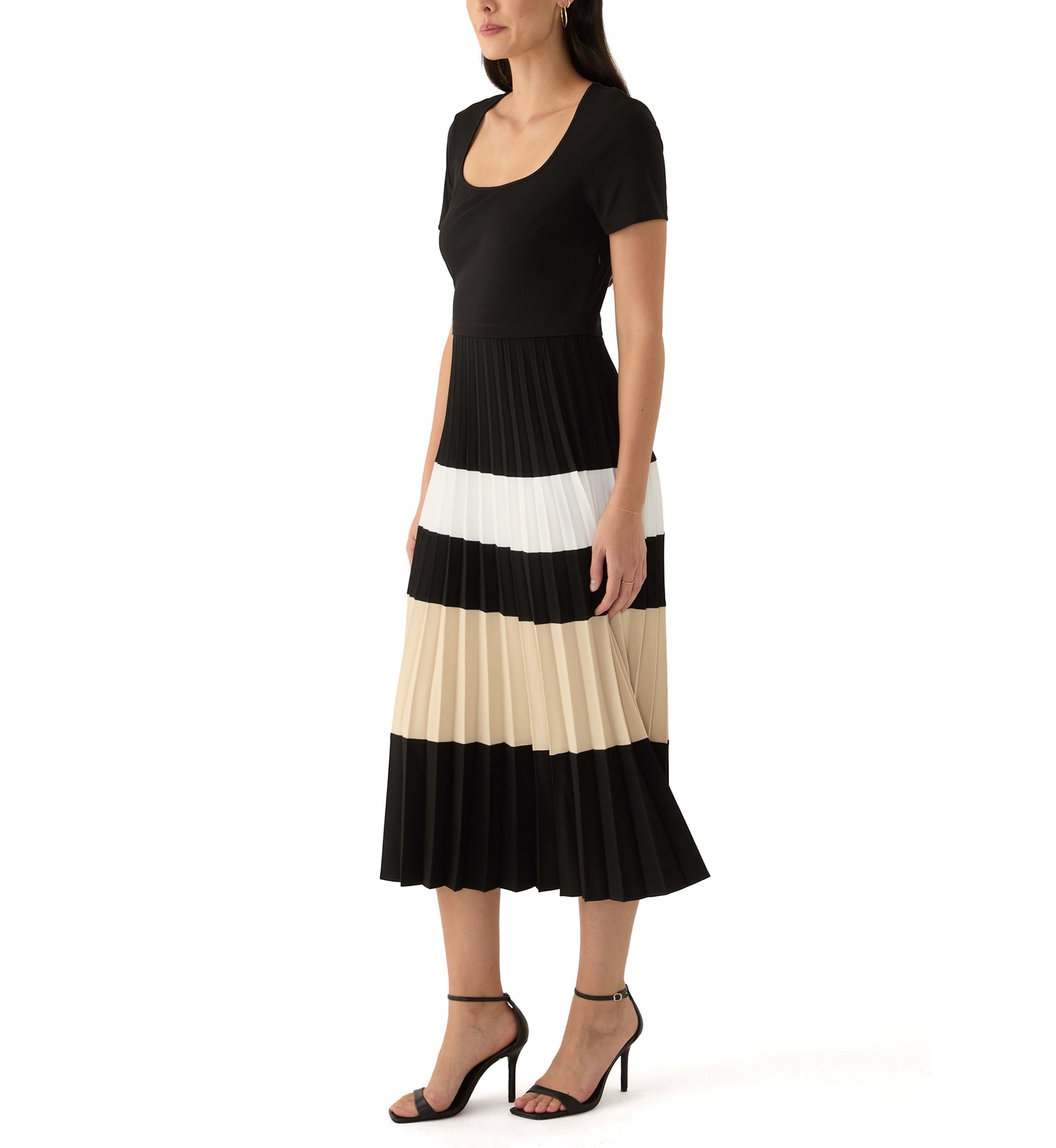 Womens Short Sleeve Square Neck Stripe Fit and Flare Dress