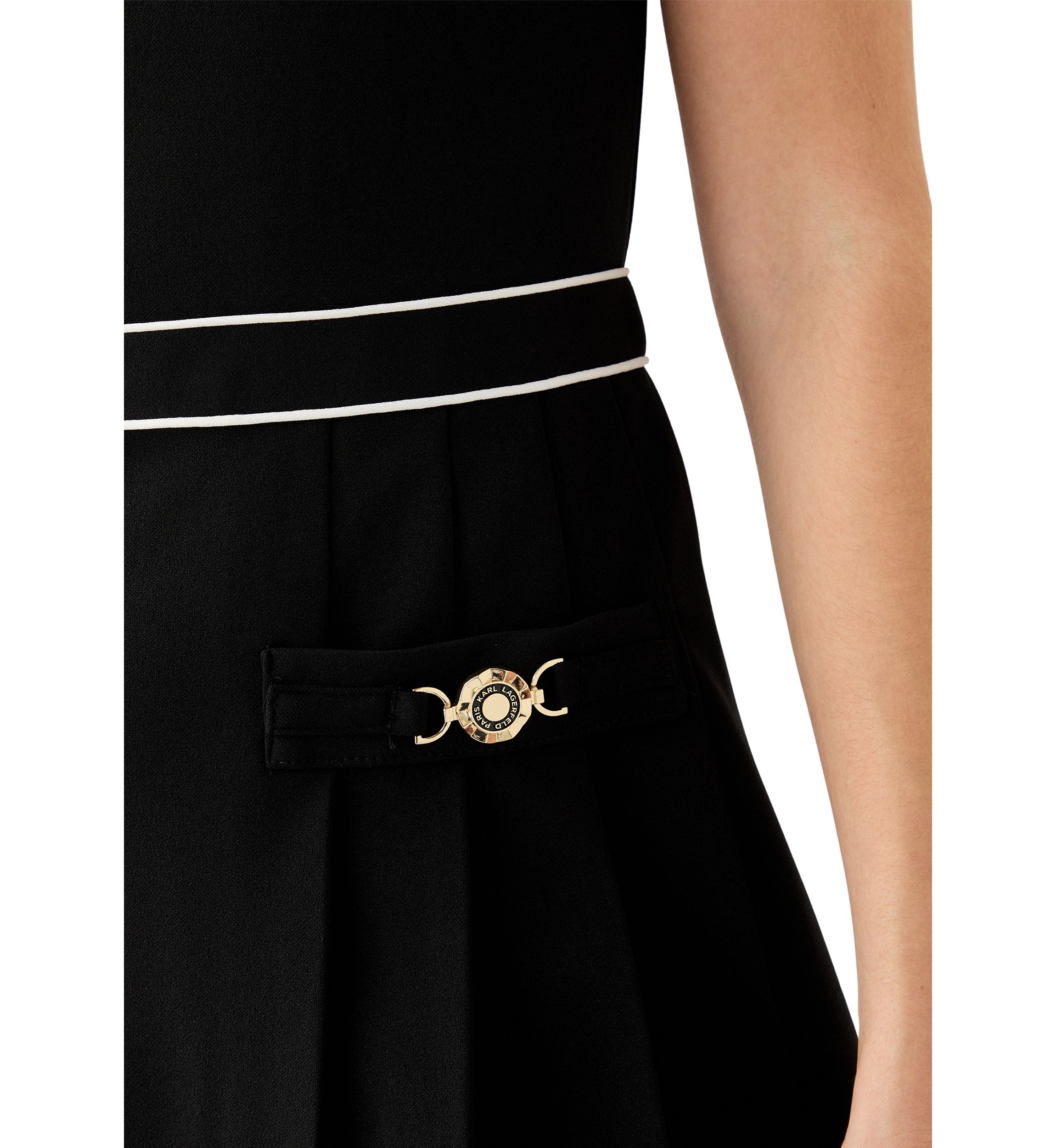 Womens Short Sleeve Collar Two Tone Fit and Flare Dress