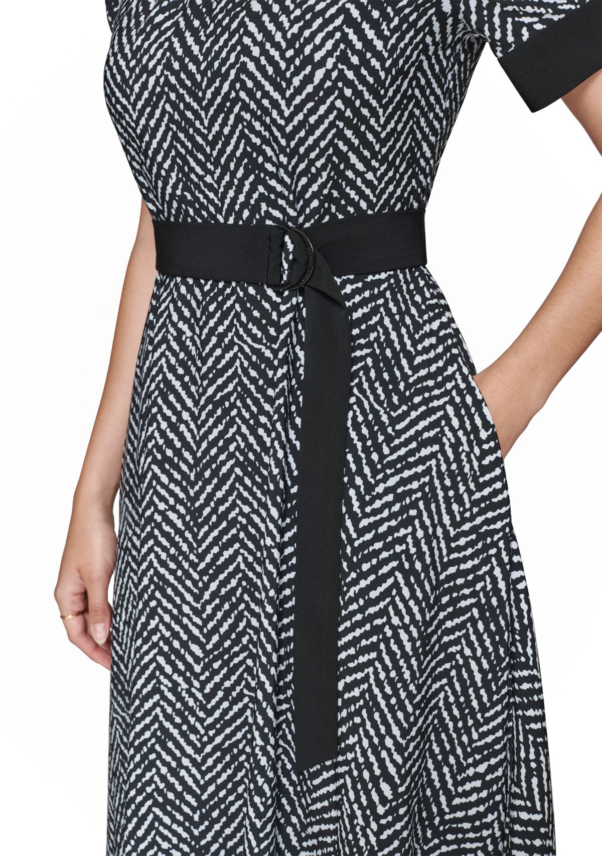 Womens Puff Sleeve Crew Neck Knit Fit and Flare Midi Dress