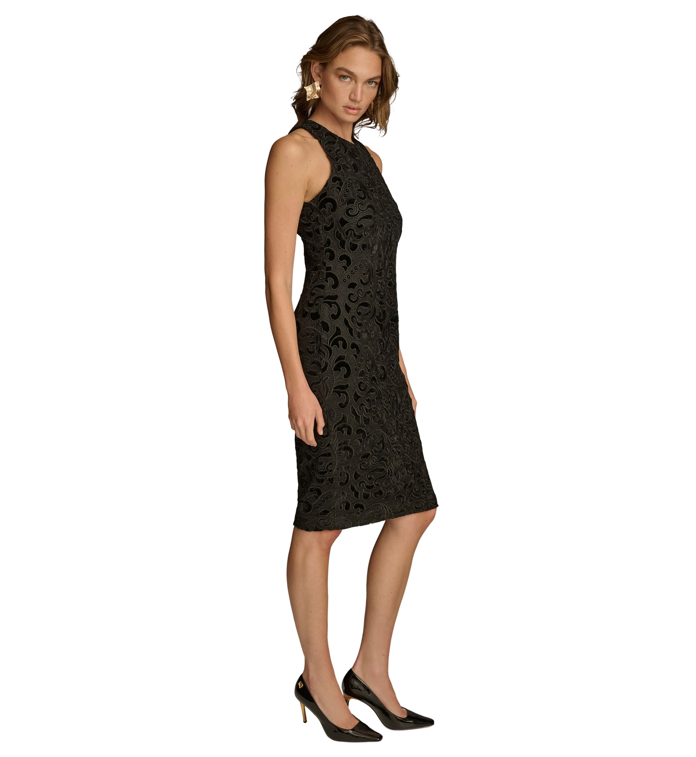 Womens Sleeveless Textured Sheath Dress