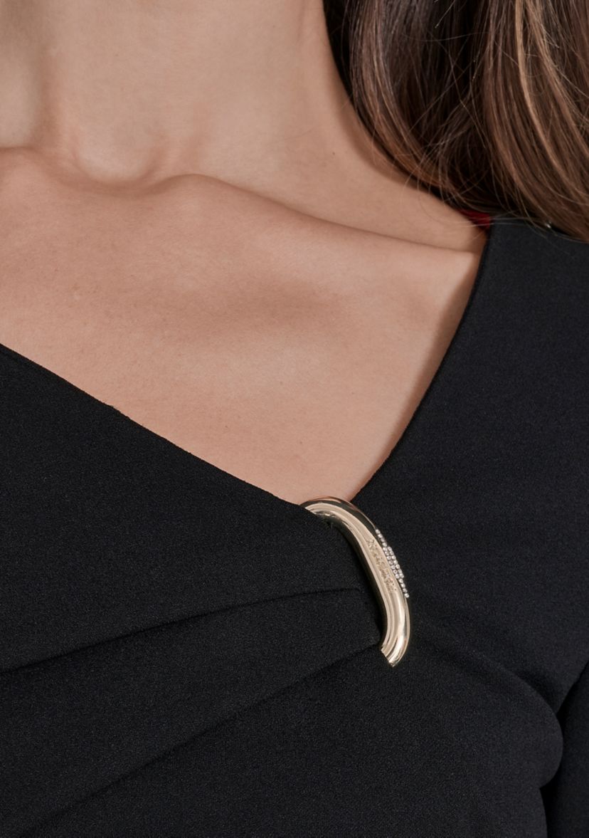 a line long sleeve dress pattern Halston