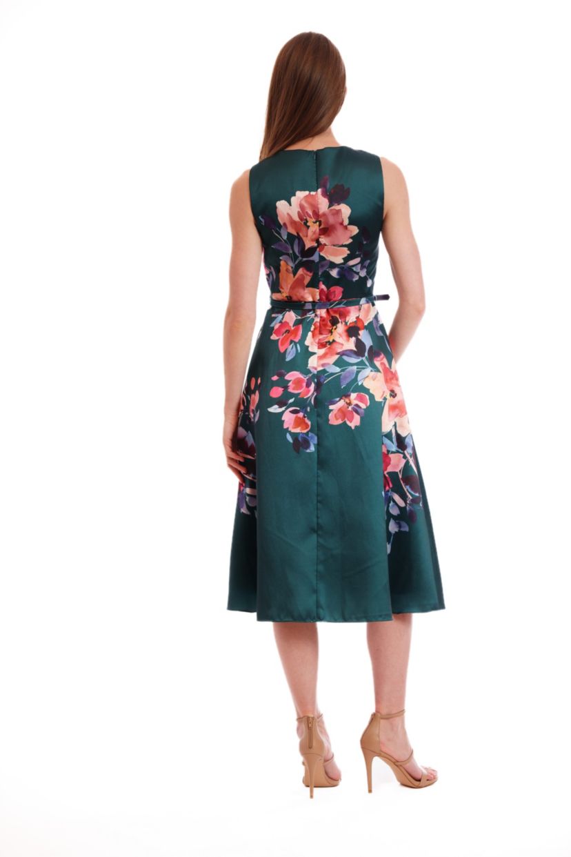 SLVLESS MIDI  DRESS