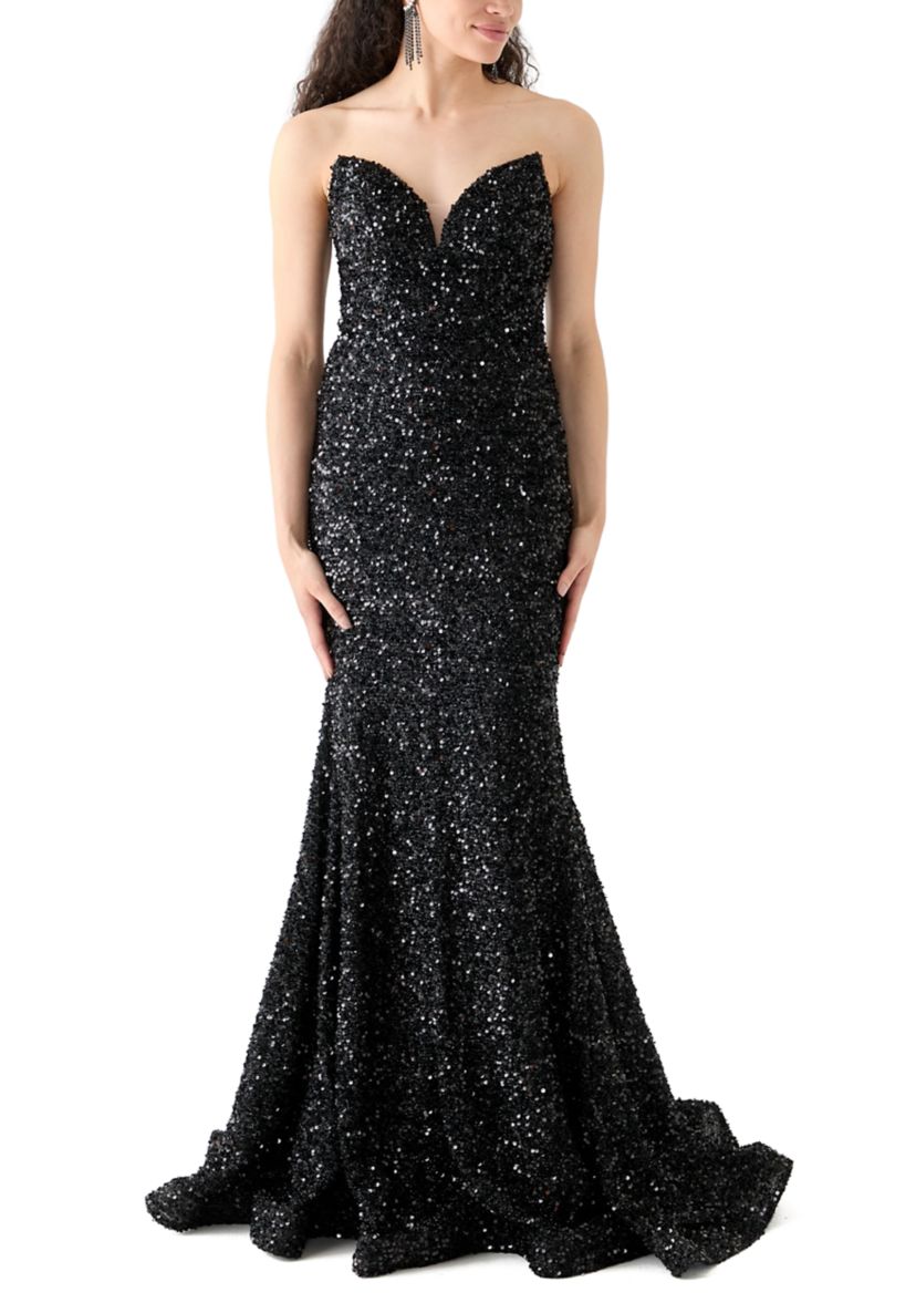 Womens Sweetheart Shimmer Sequin Gown