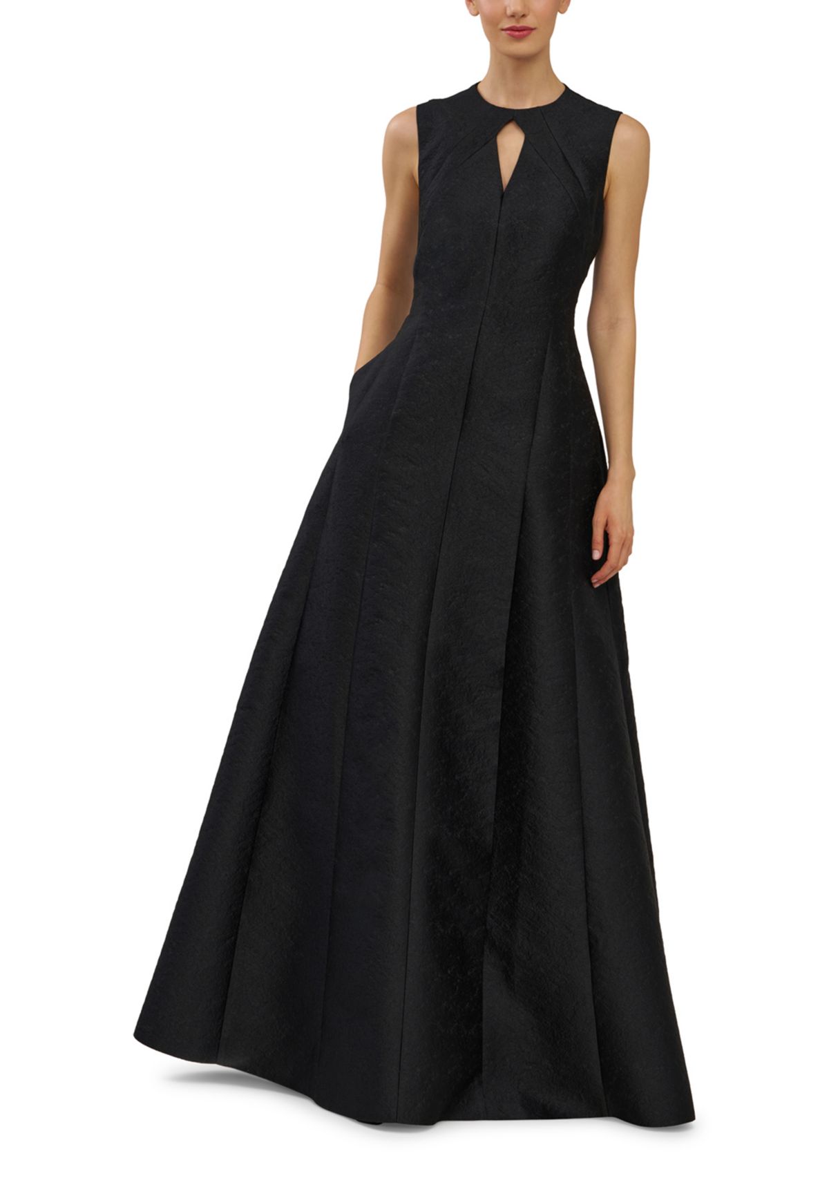 Womens Sleeveless Keyhole Neck Jacquard Gown