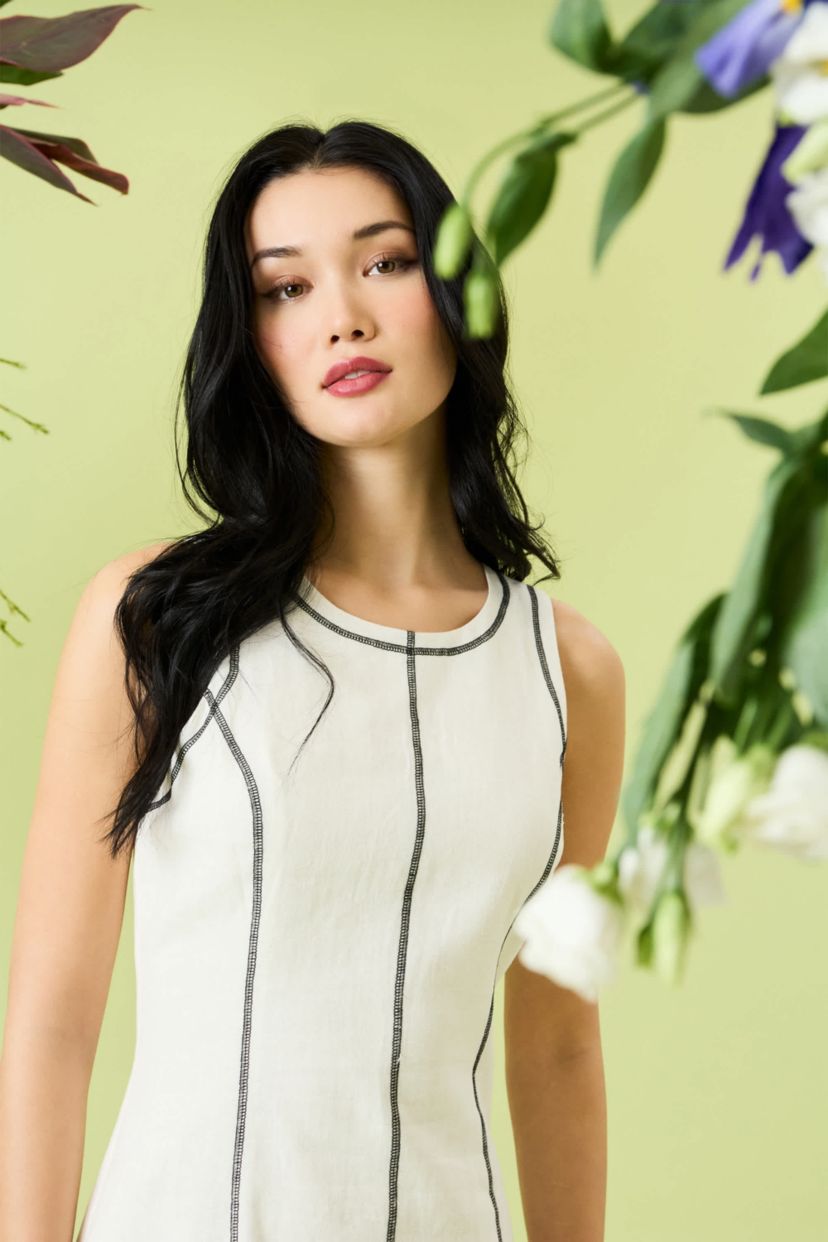 Sleeveless Maxi Sheath with Stitching Detail