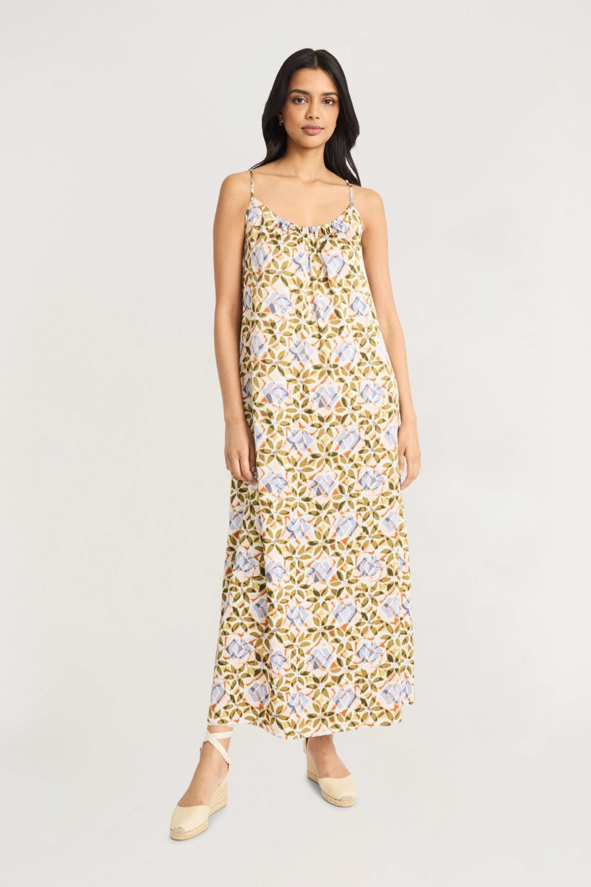 SPAGHETTI STRAP PRINTED MAXI DRESS