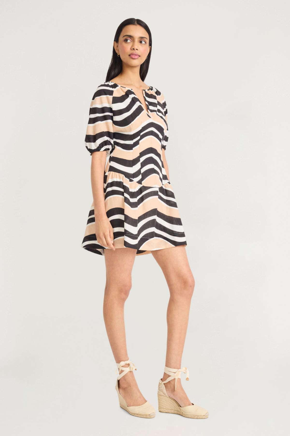 WAVY STRIPED MINI DRESS