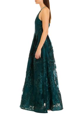 Women's Spaghetti Strap V-Neck Embroidered Ballgown