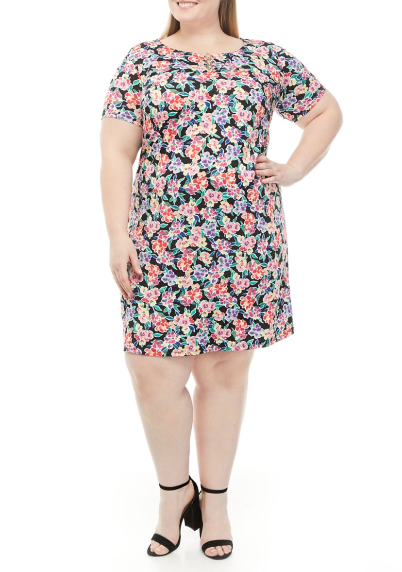 Plus Size Printed Short Sleeve Ring Neck Dress