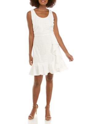 nine west sleeveless ruffle hem dres