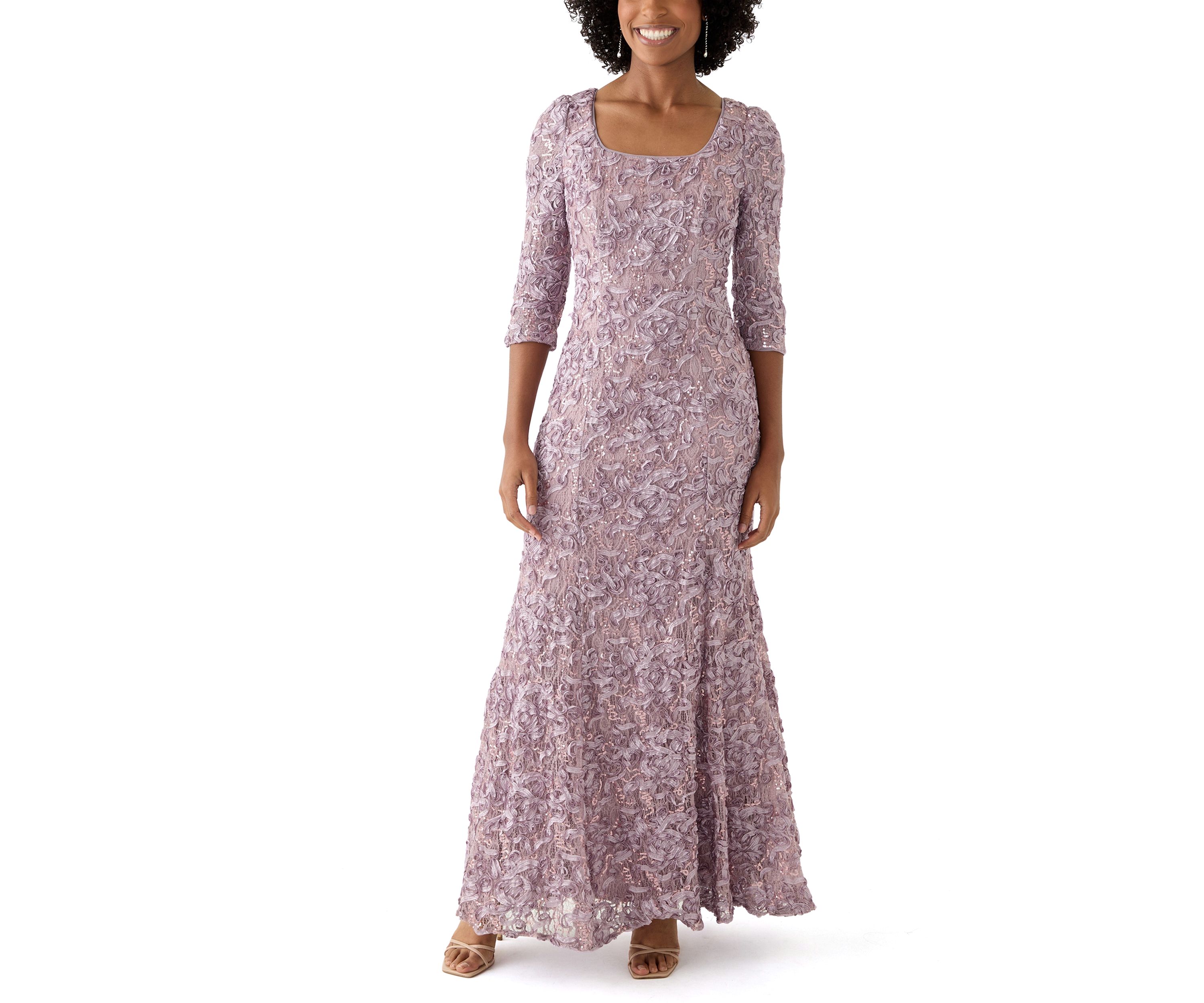 Womens 3/4 Sleeve Square Neck Lace Gown