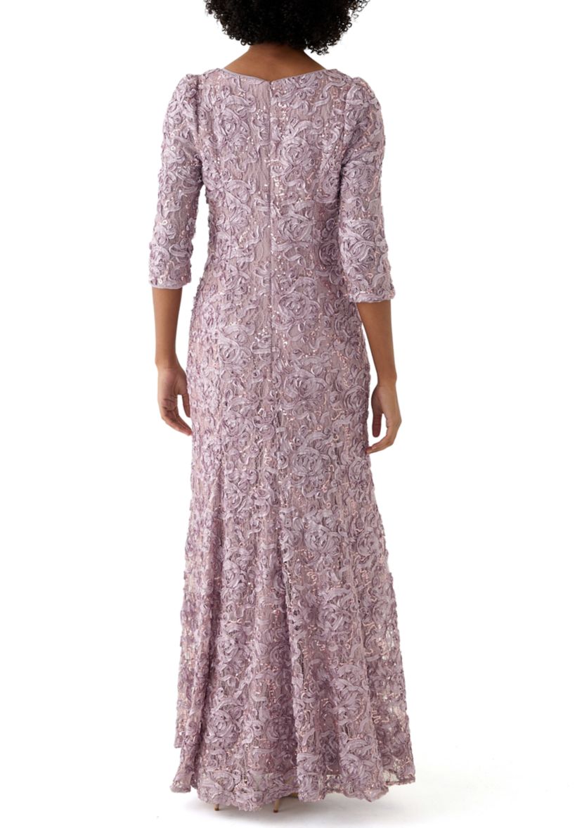 Womens 3/4 Sleeve Square Neck Lace Gown