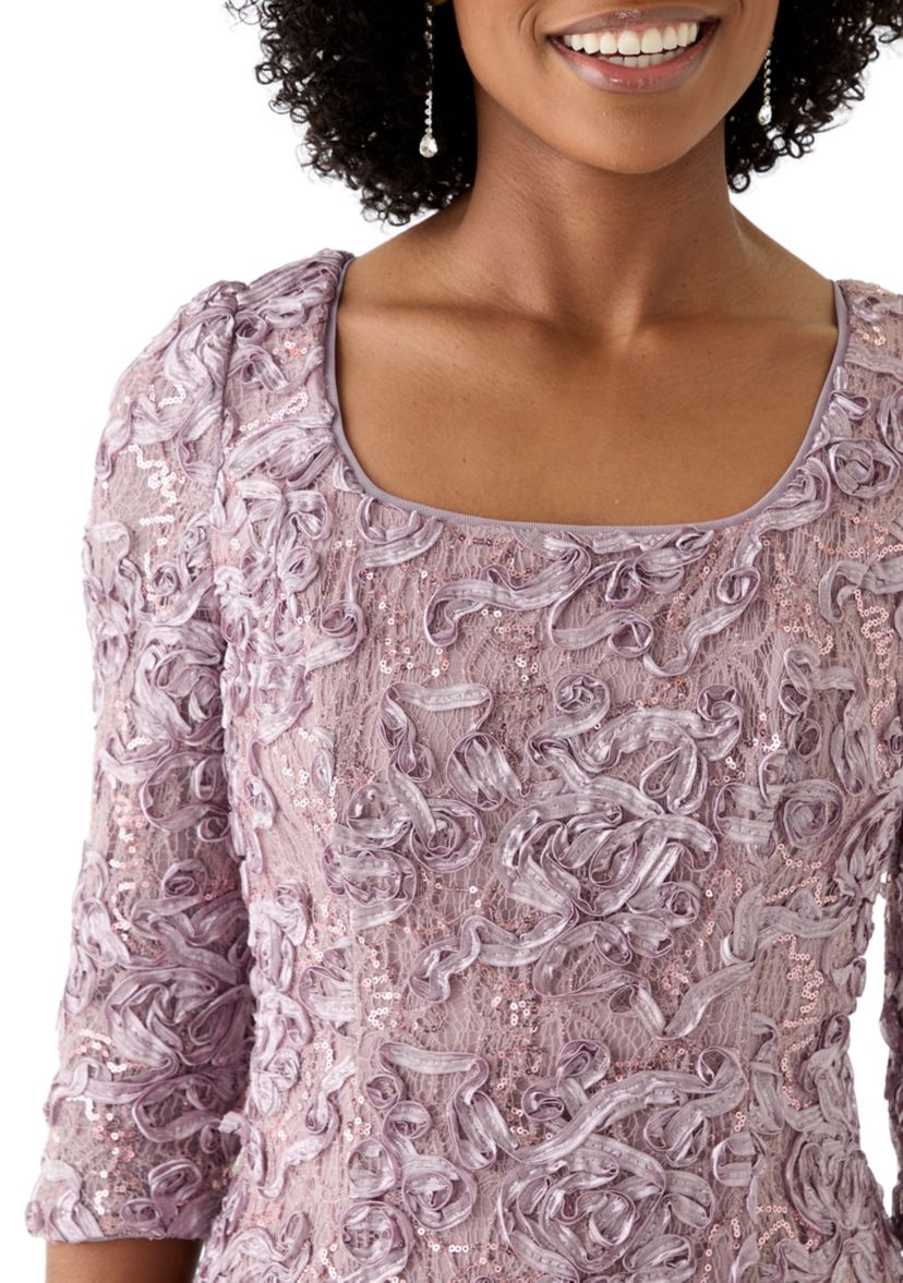 Womens 3/4 Sleeve Square Neck Lace Gown