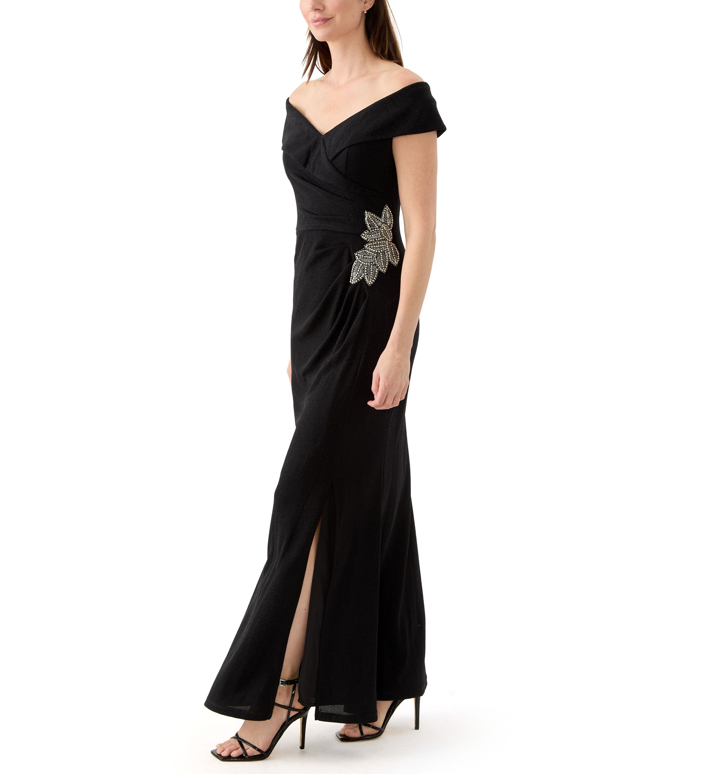 Womens Solid Side Ruched Gown