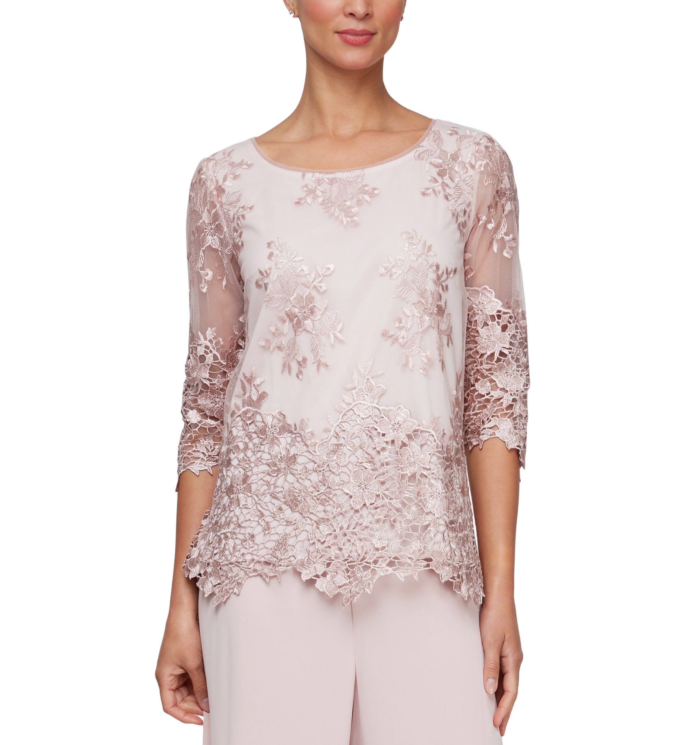 3/4 Sleeve Embroidered Detail Tunic