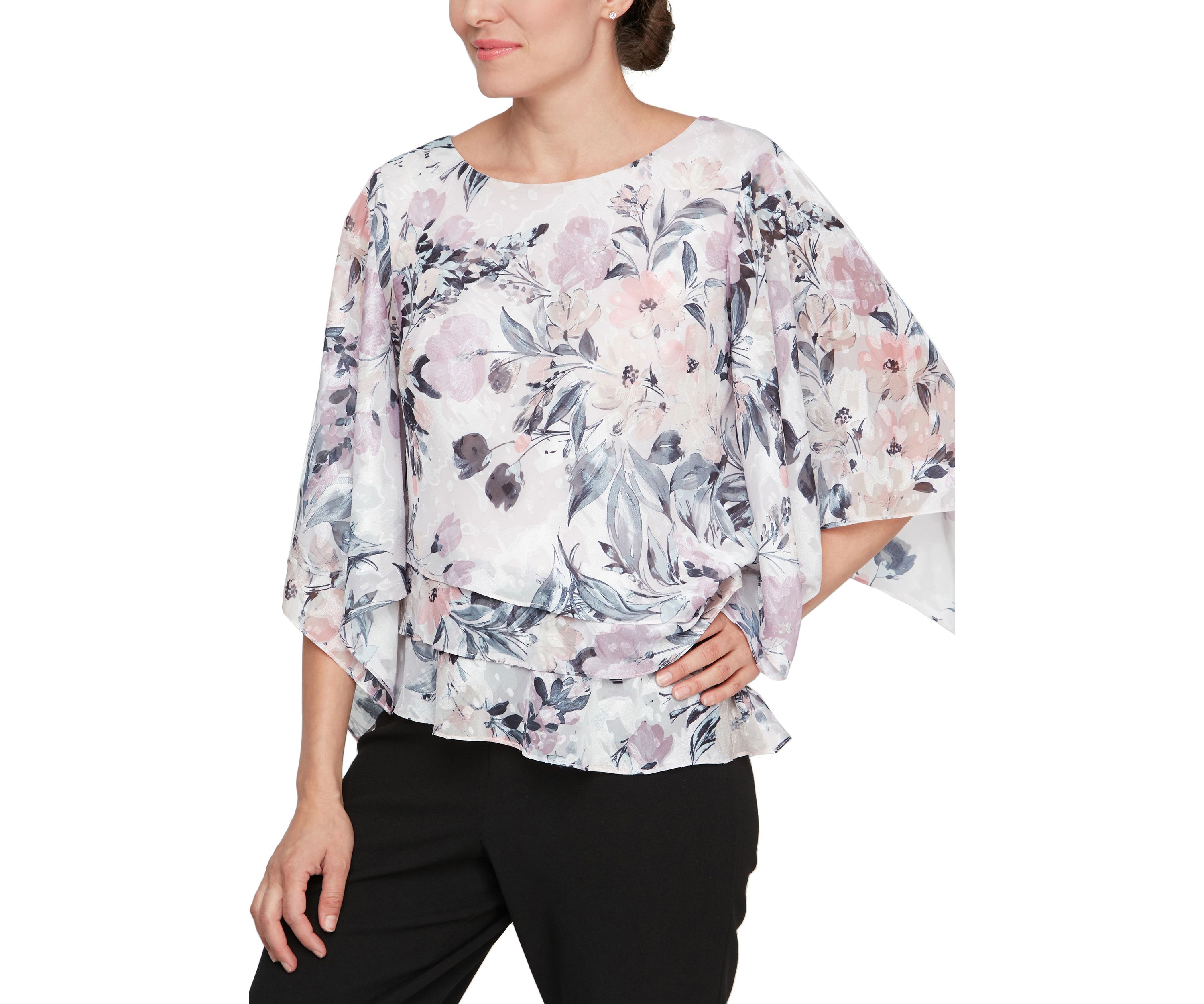 Womens 3/4 Sleeve Printed Blouse with Asymmetric Hem 