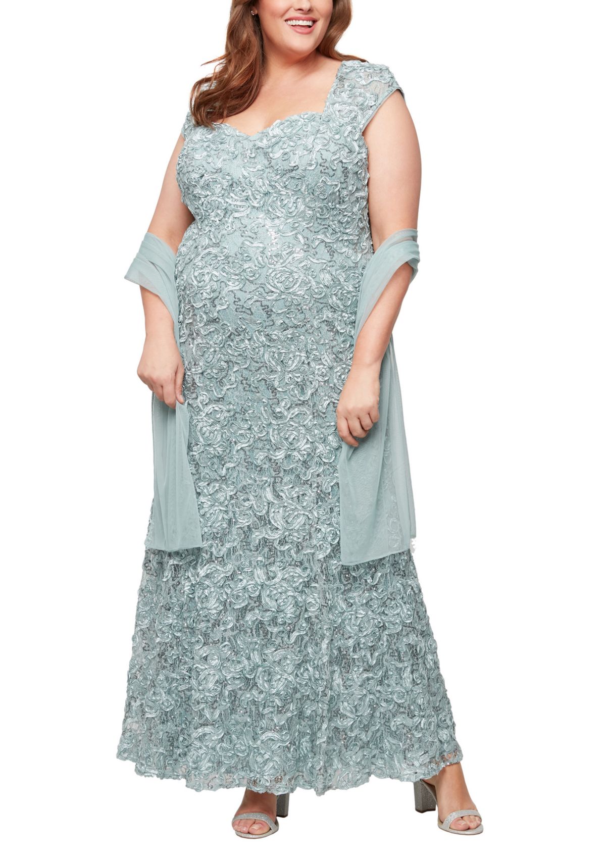 Plus Size Long Soutache Sweetheart Neckline Dress
