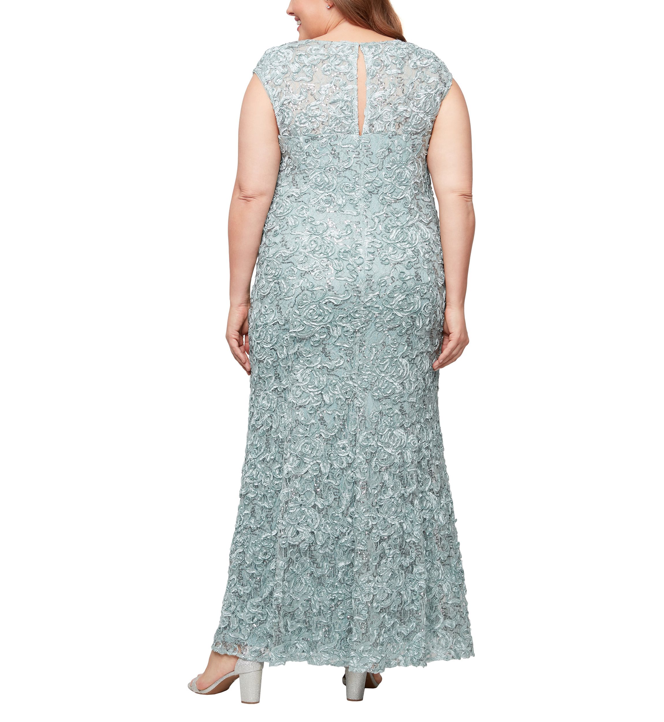 Plus Size Long Soutache Sweetheart Neckline Dress