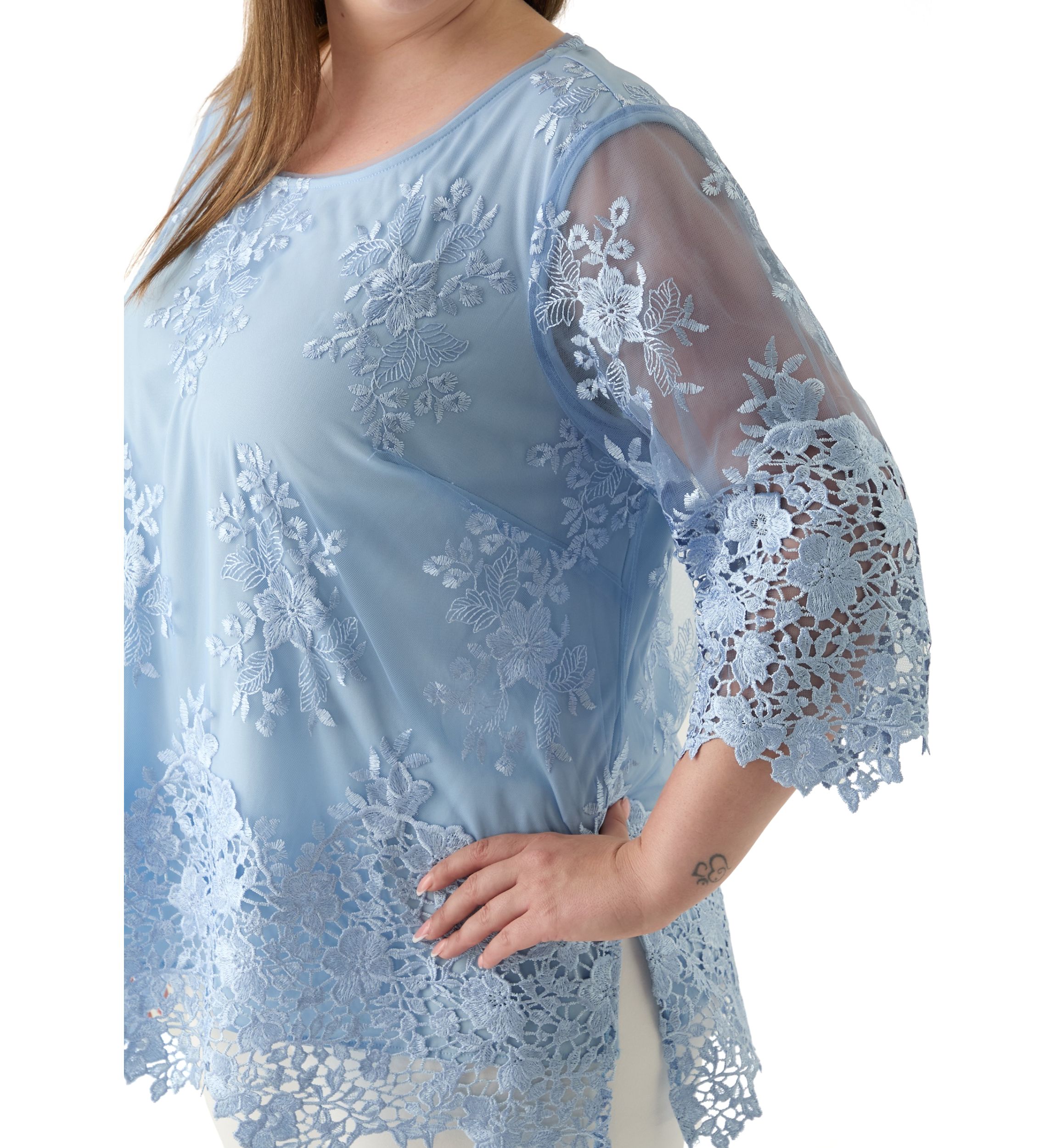 Plus Size 3/4 Sleeve Embroidered Detail Tunic