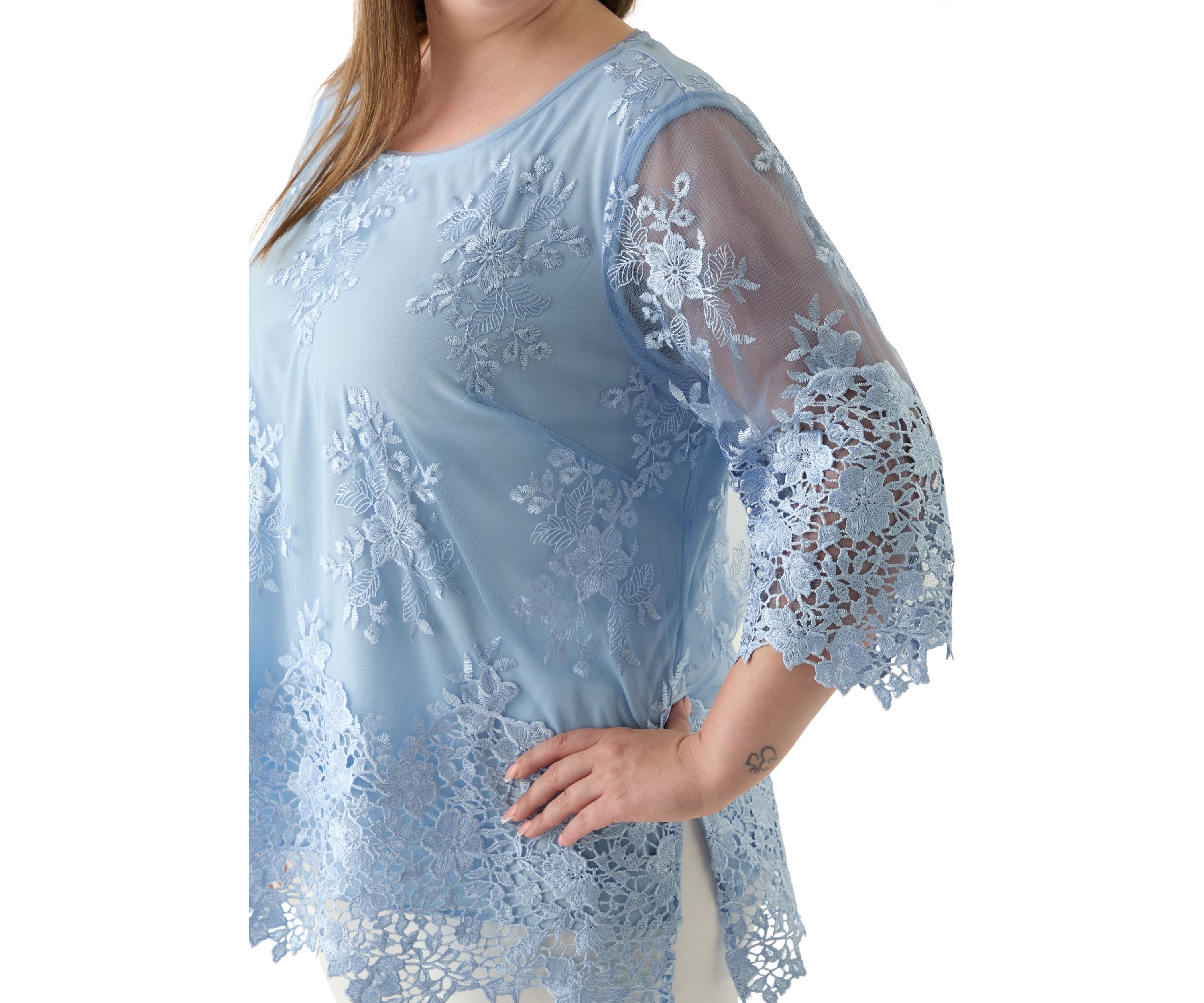 Plus Size 3/4 Sleeve Embroidered Detail Tunic