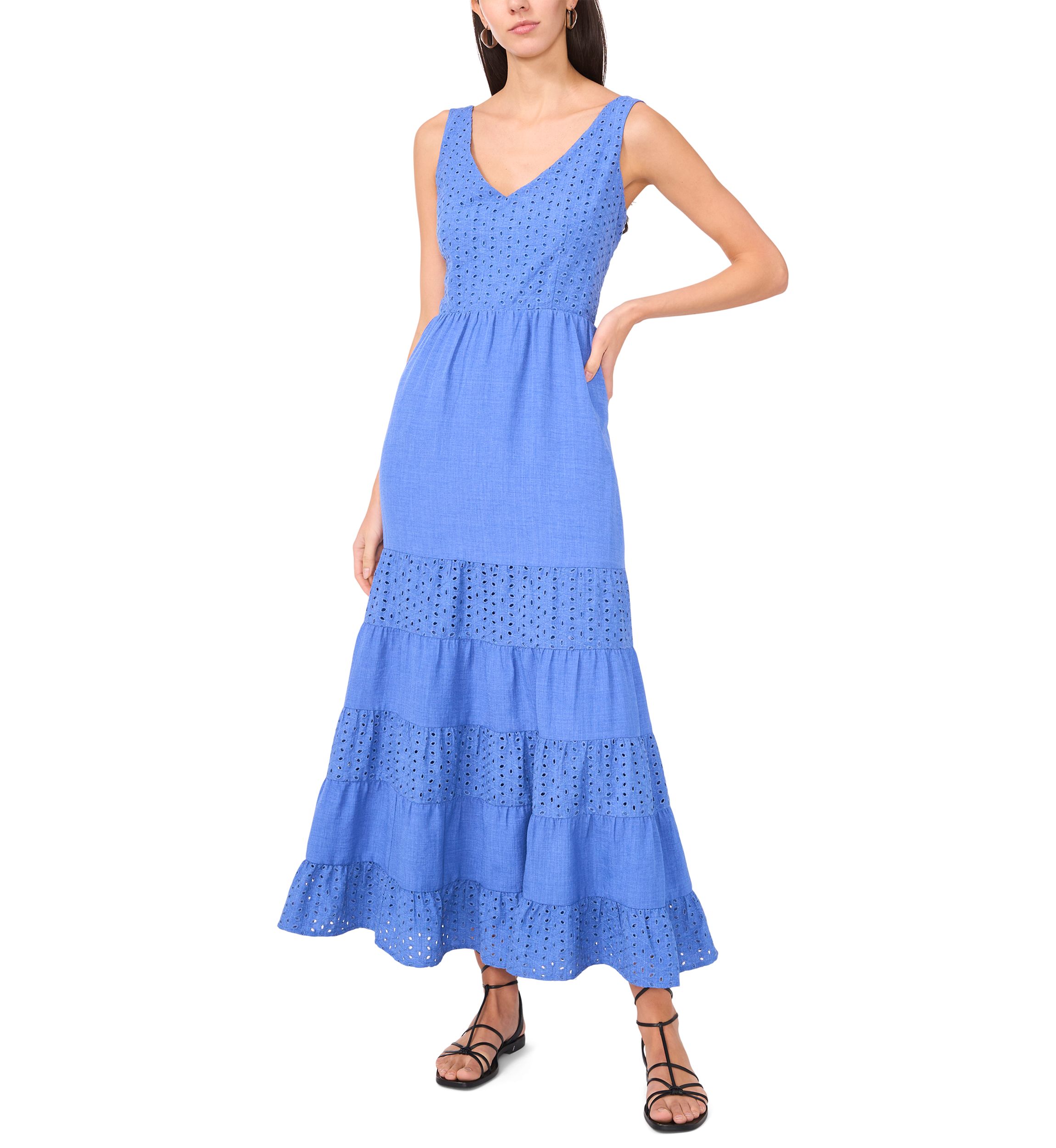 Womens Sleeveless V-Neck Eyelet Tier Dress