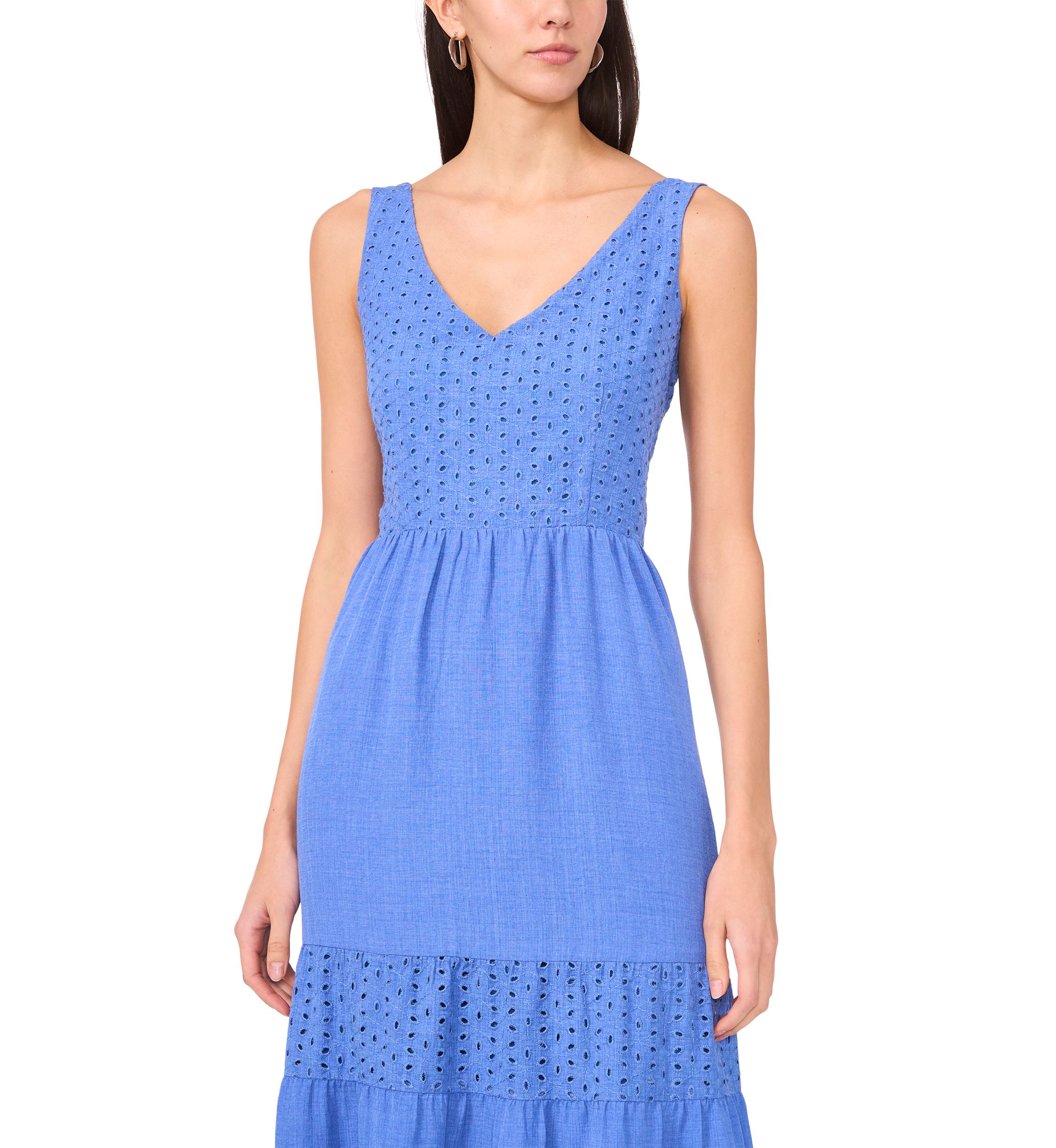 Womens Sleeveless V-Neck Eyelet Tier Dress