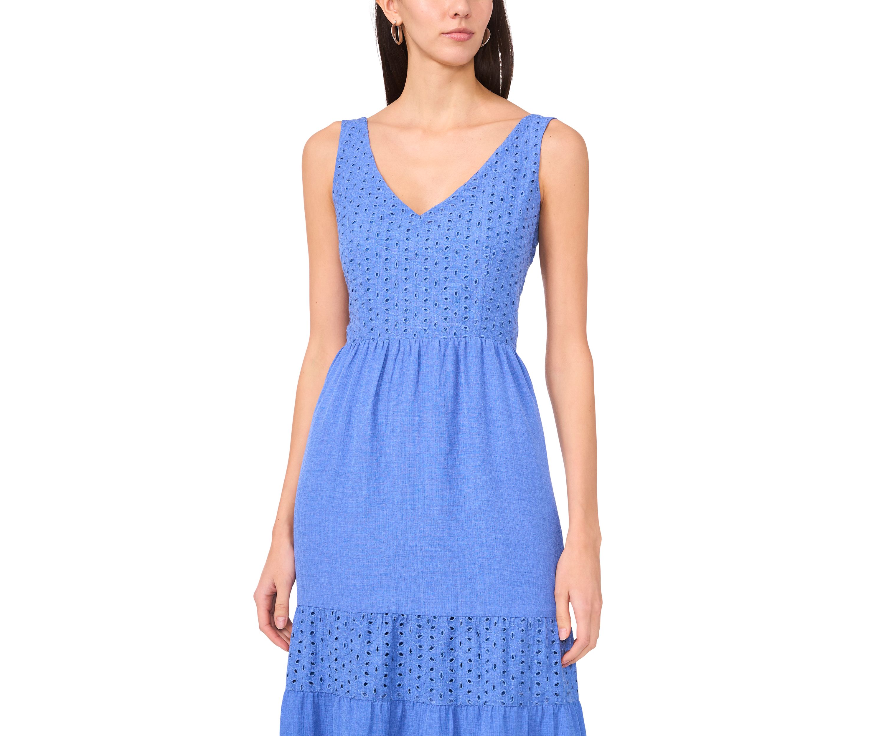 Womens Sleeveless V-Neck Eyelet Tier Dress