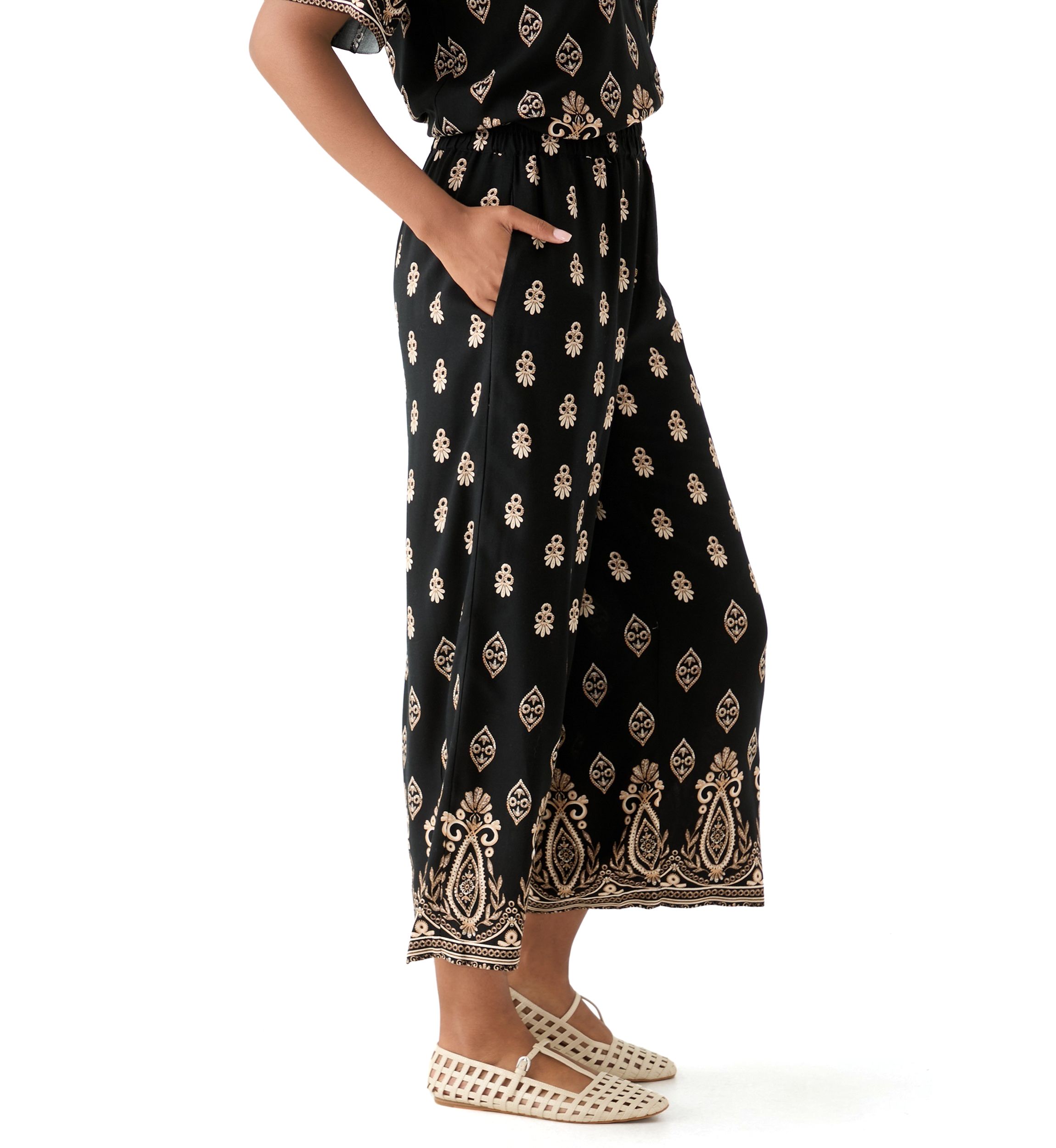 Womens Printed Pull On Pants