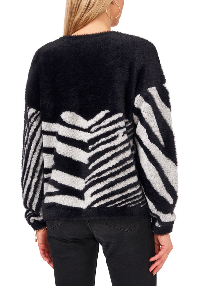 Womens V-Neck Animal Print Sweater 